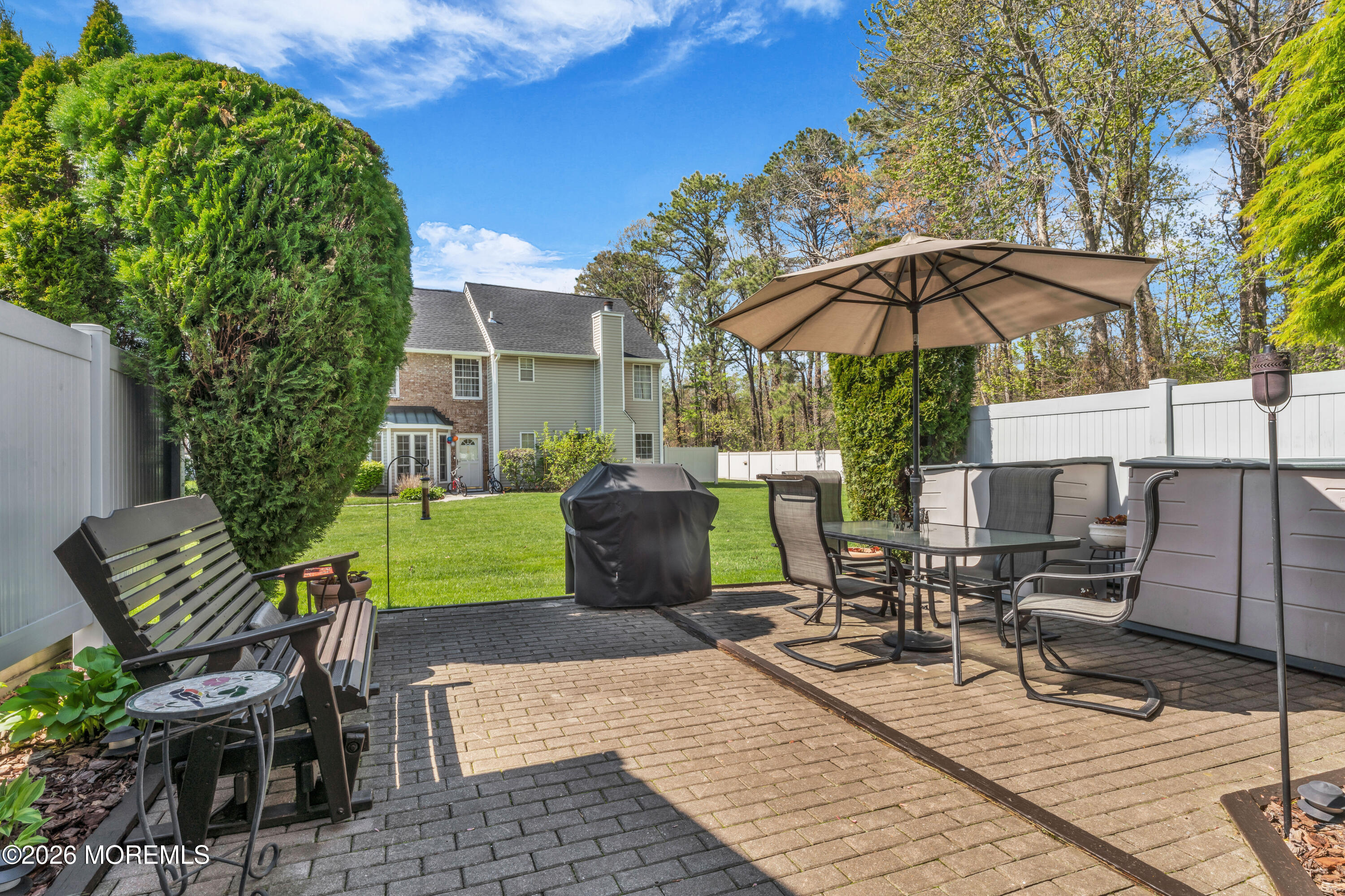 16 Vassar Place