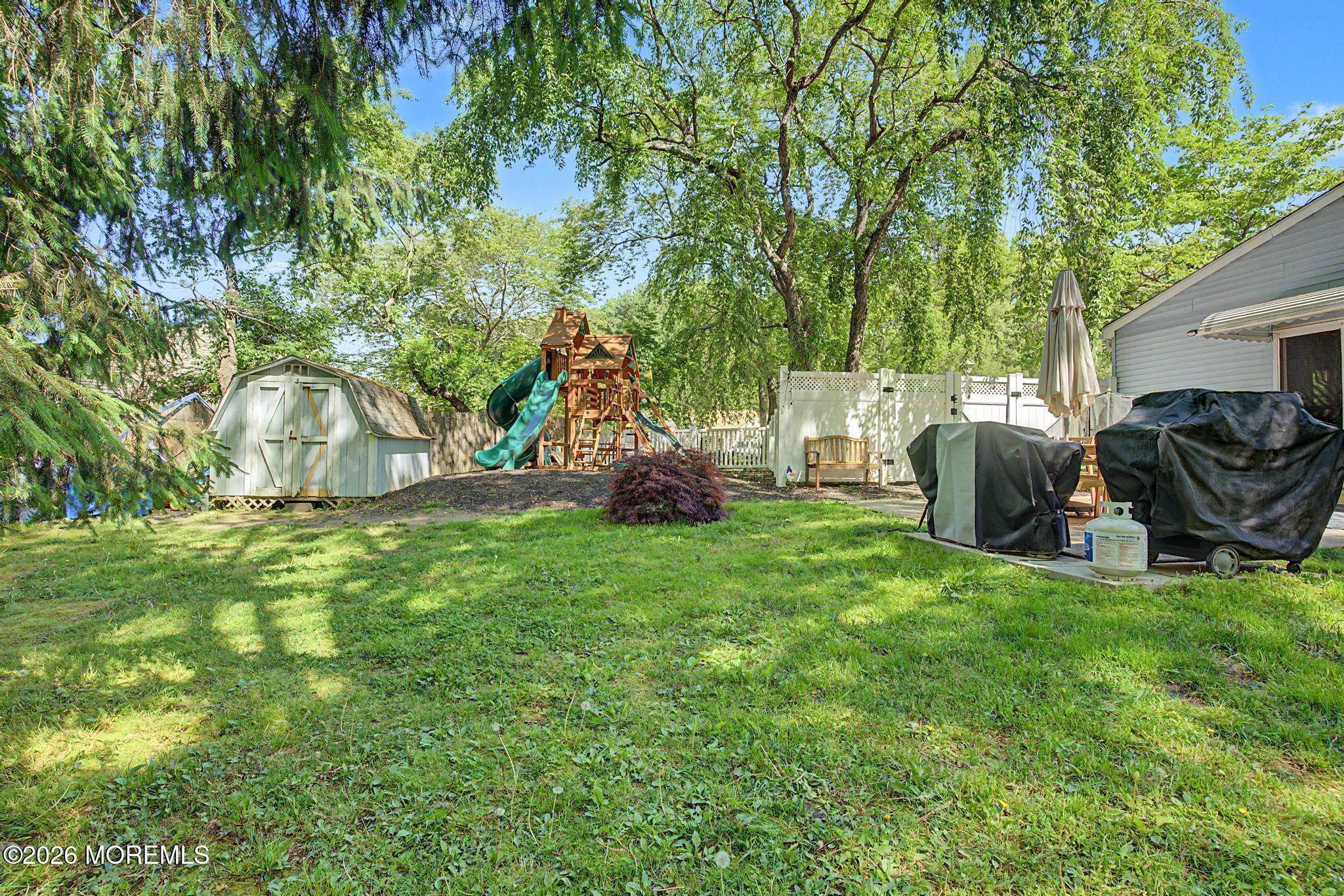 2528 Lexington Court