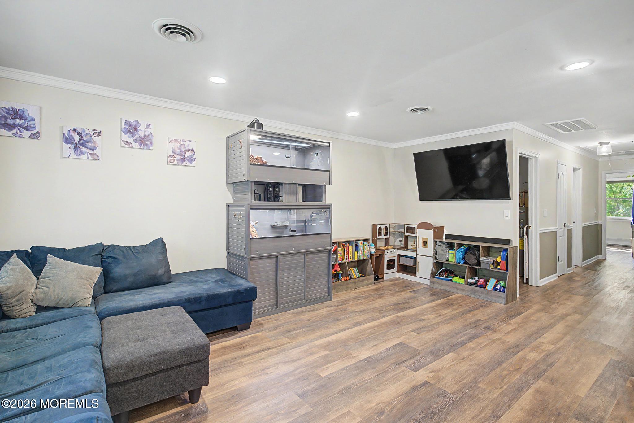 2528 Lexington Court