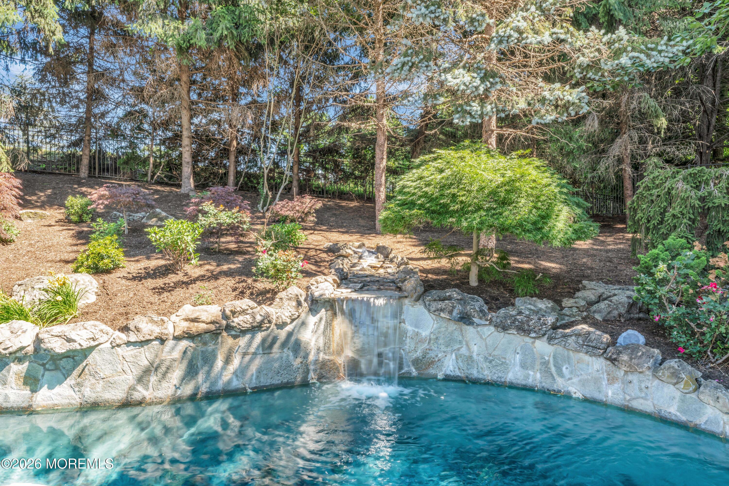 45 Centerville Road