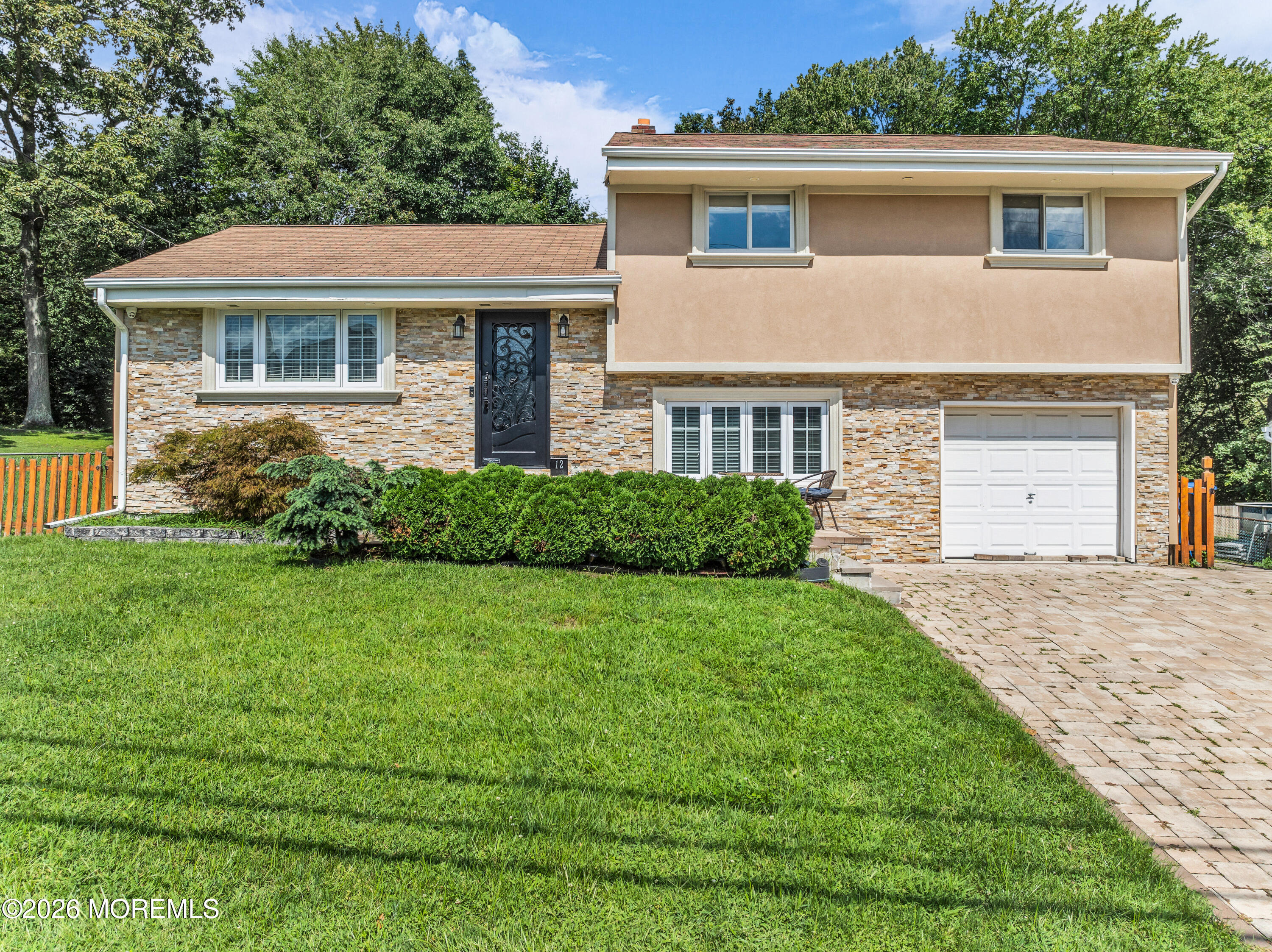 12 Washington Avenue