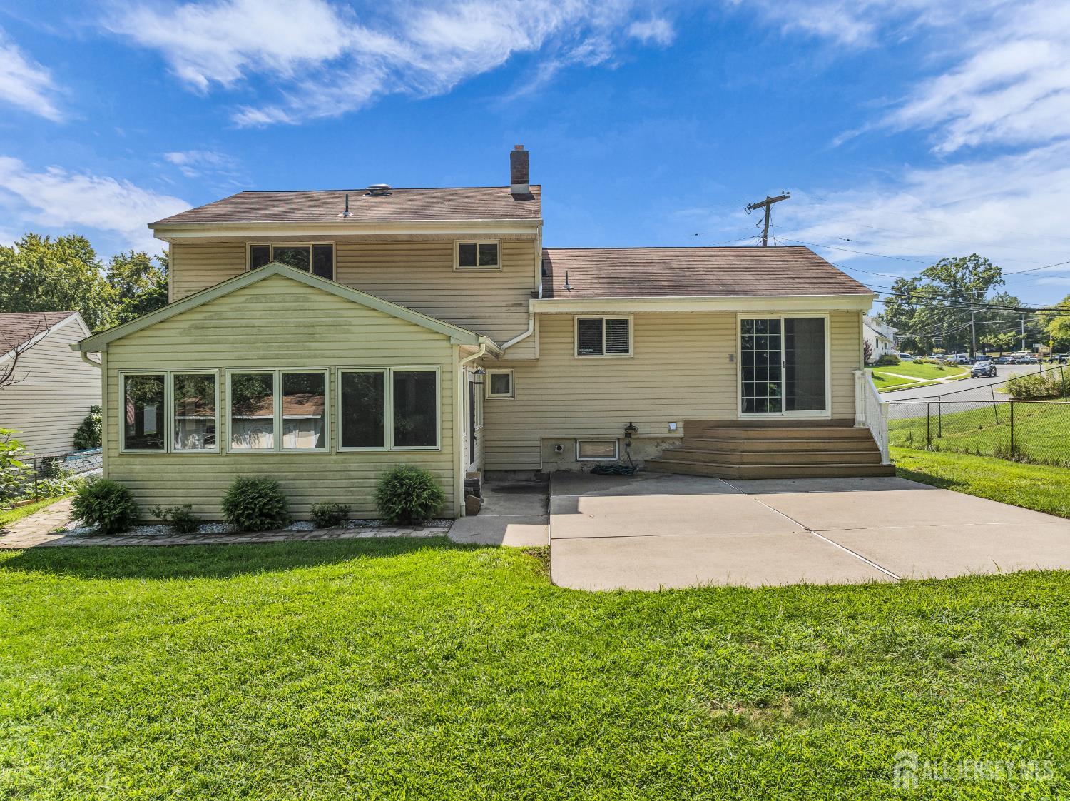 12 Washington Avenue