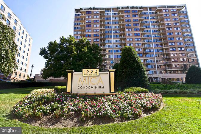 1220 Blair Mill Rd #605