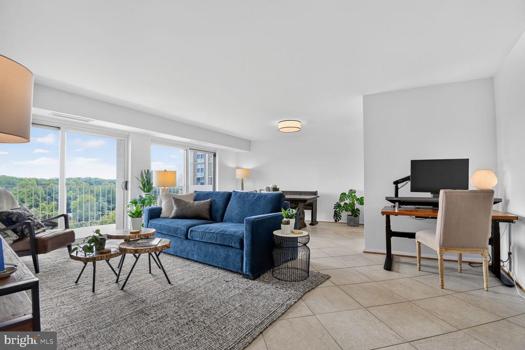 9039 SLIGO CREEK PARKWAY Unit: 1510