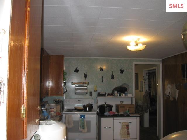 1188 Whiskey Jack Road