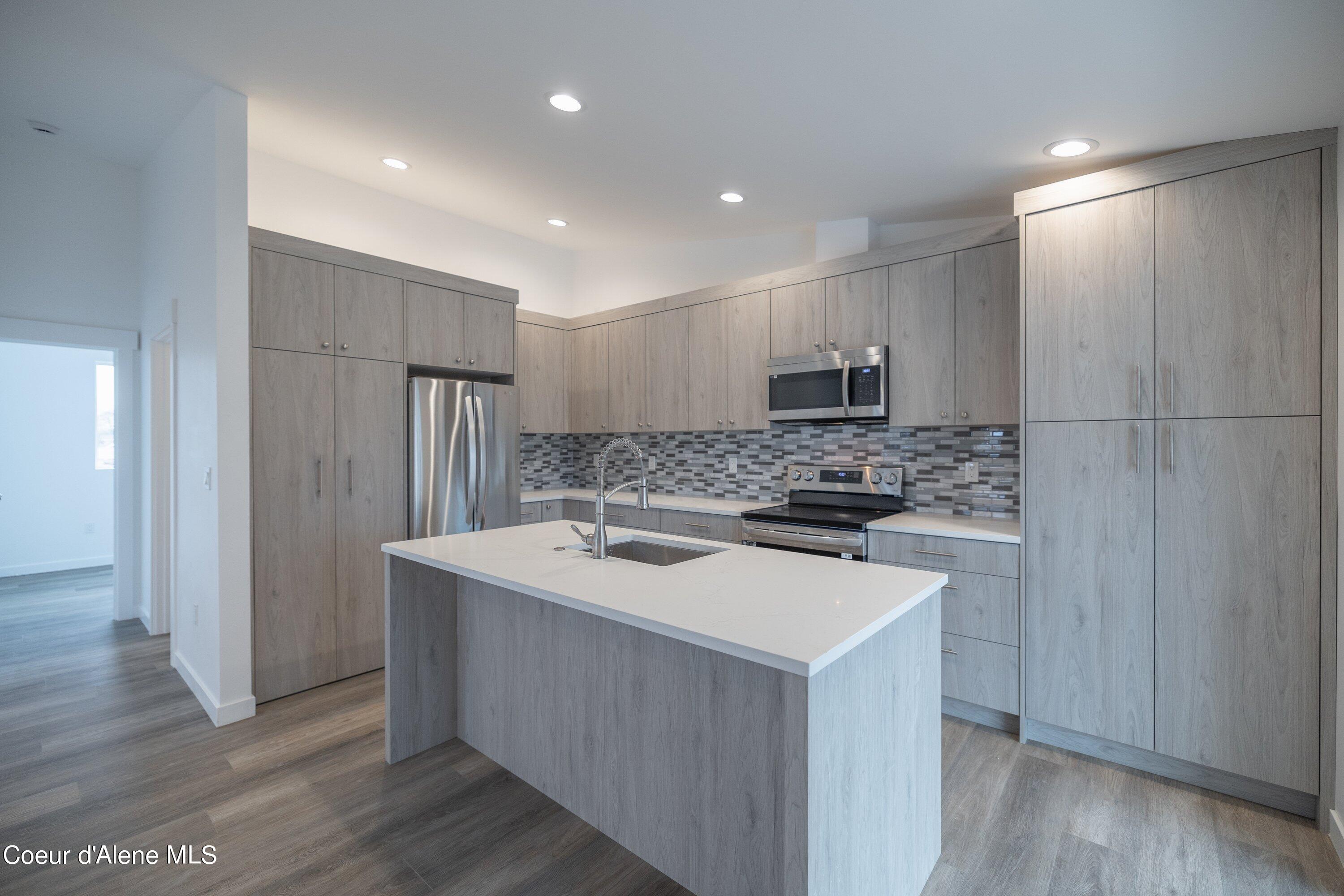 817 Baldy Mountain Rd