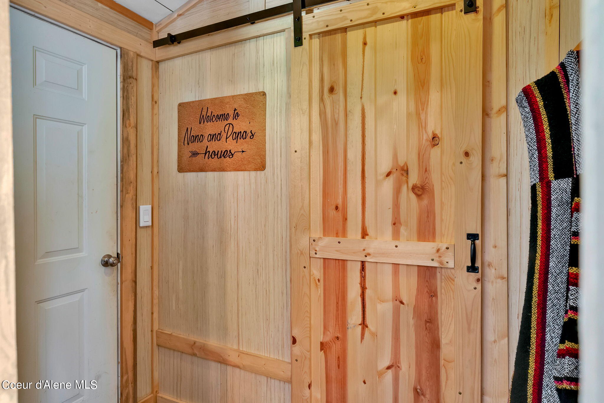 57 Chatcolet Rd Floating Home #21