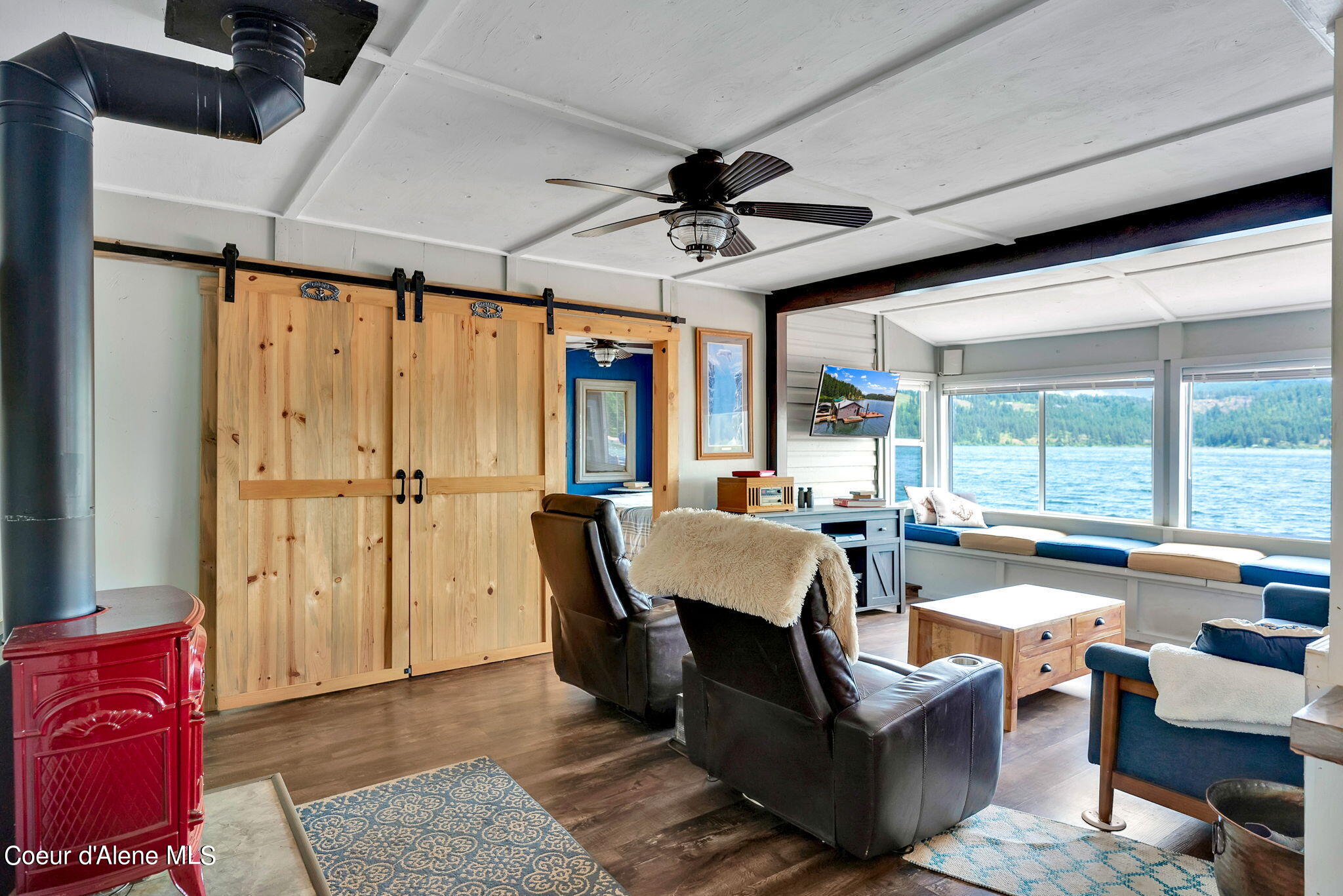 57 Chatcolet Rd Floating Home #21