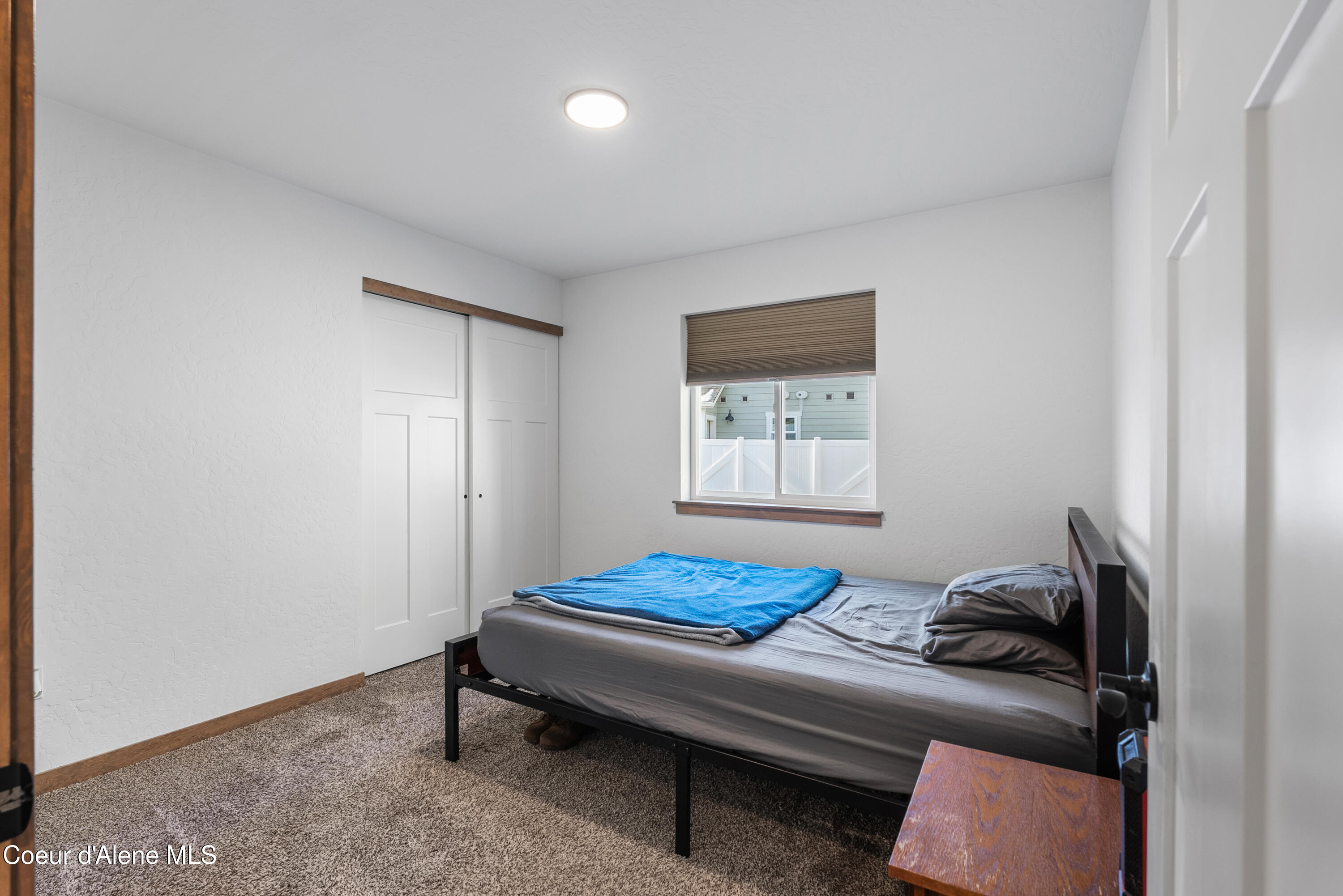 8265 W SPLITRAIL AVE