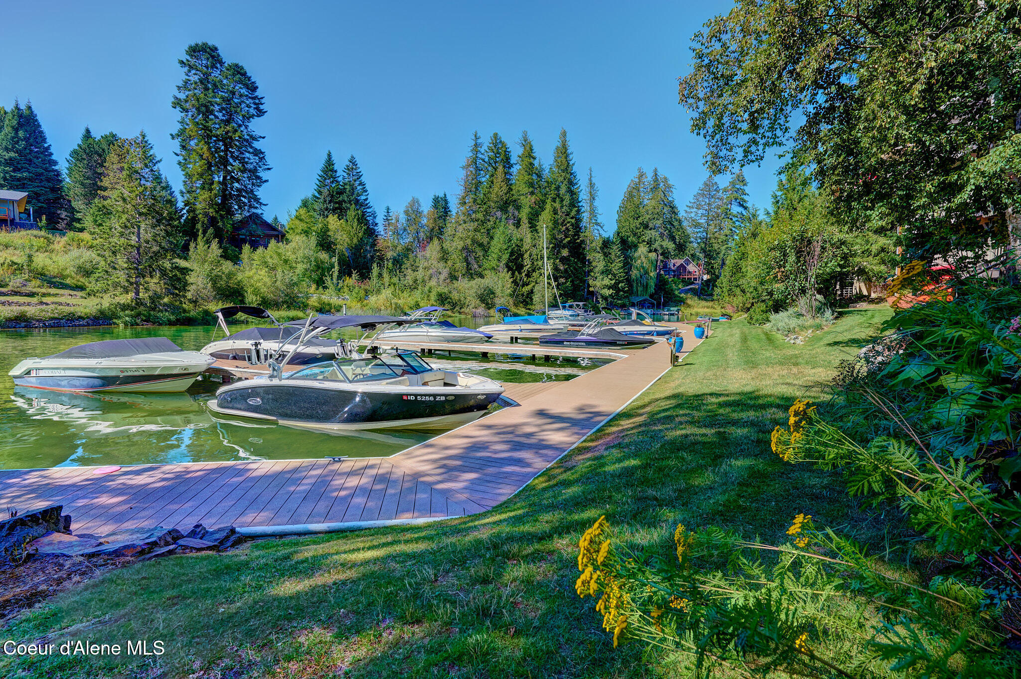 448 Whiskey Jack Cir