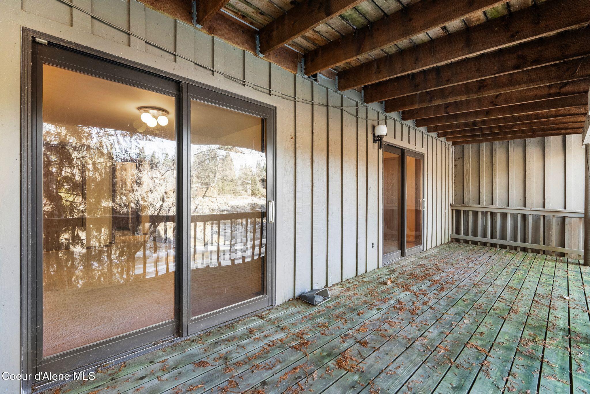 448 Whiskey Jack Cir