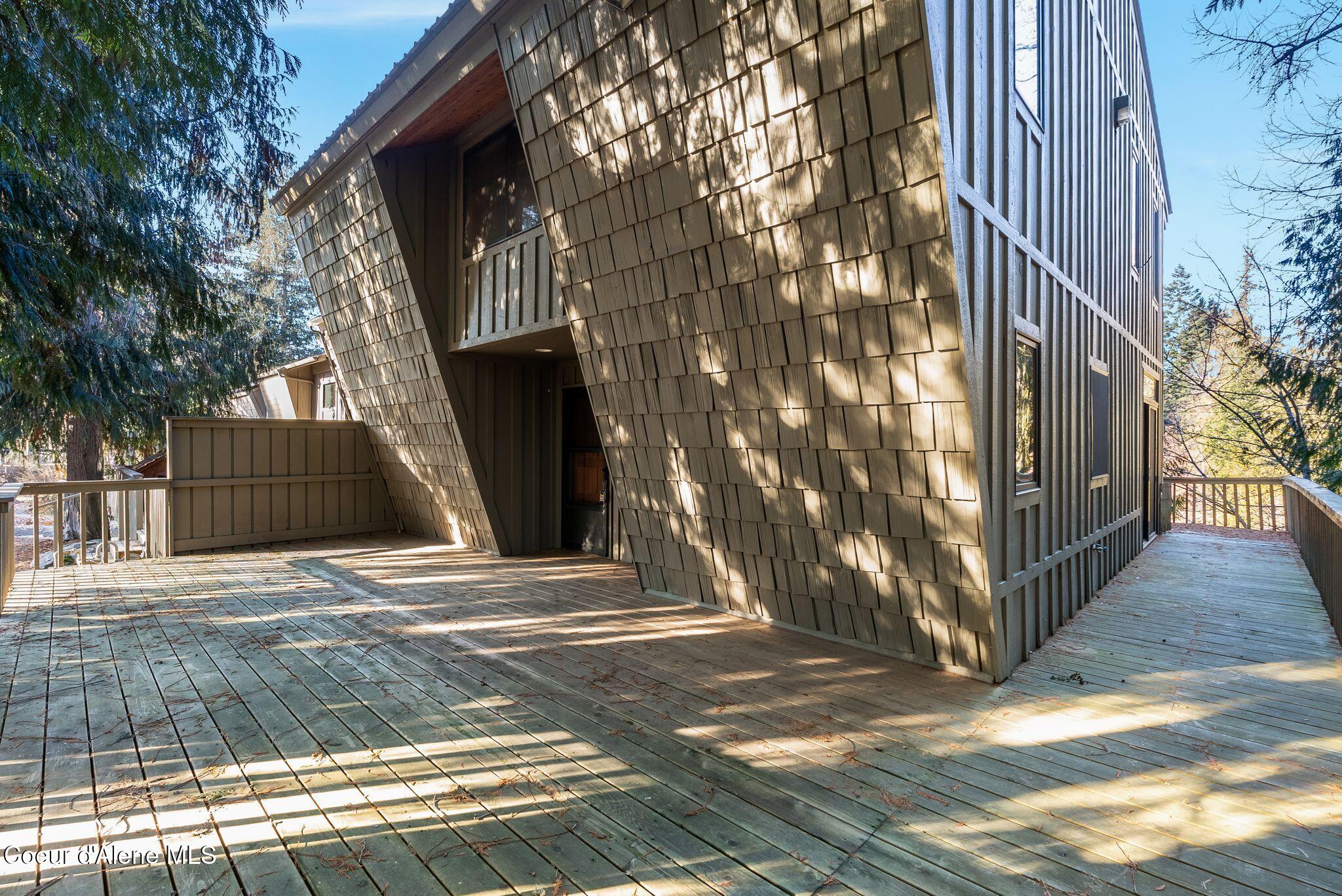 448 Whiskey Jack Cir