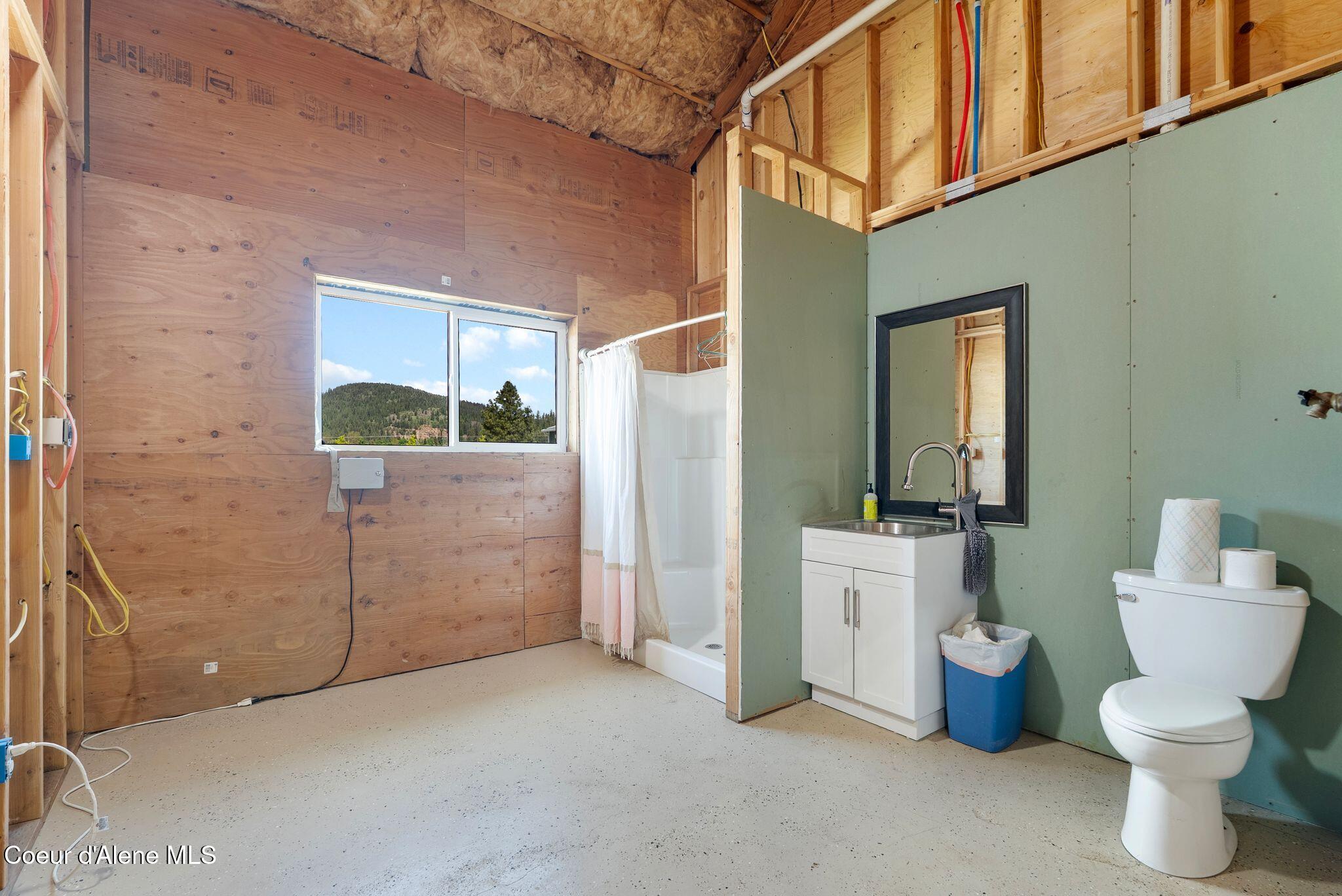 94 Campbell Point Rd