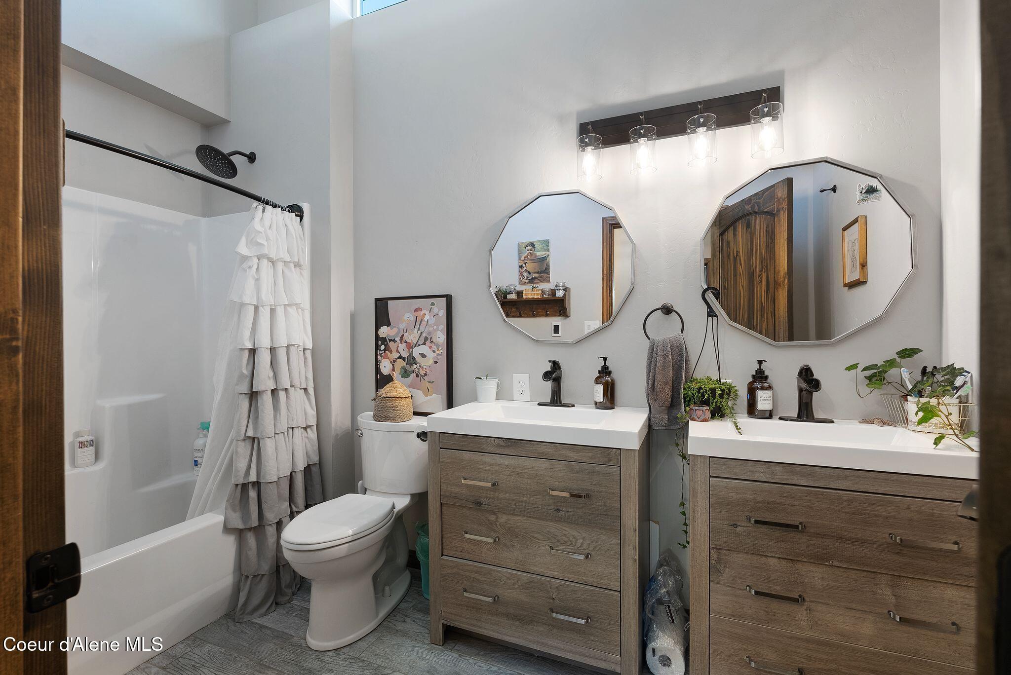 94 Campbell Point Rd