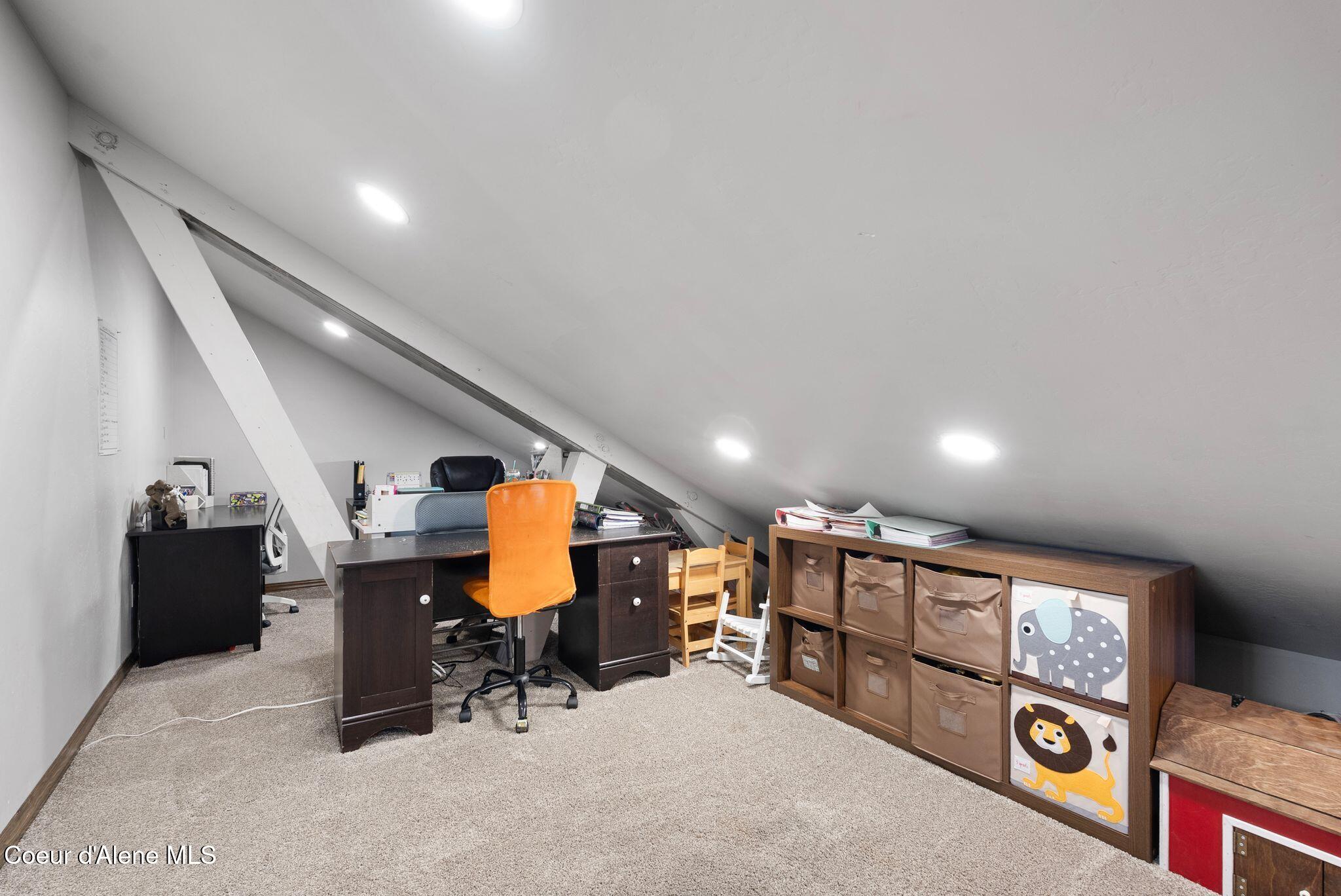 94 Campbell Point Rd