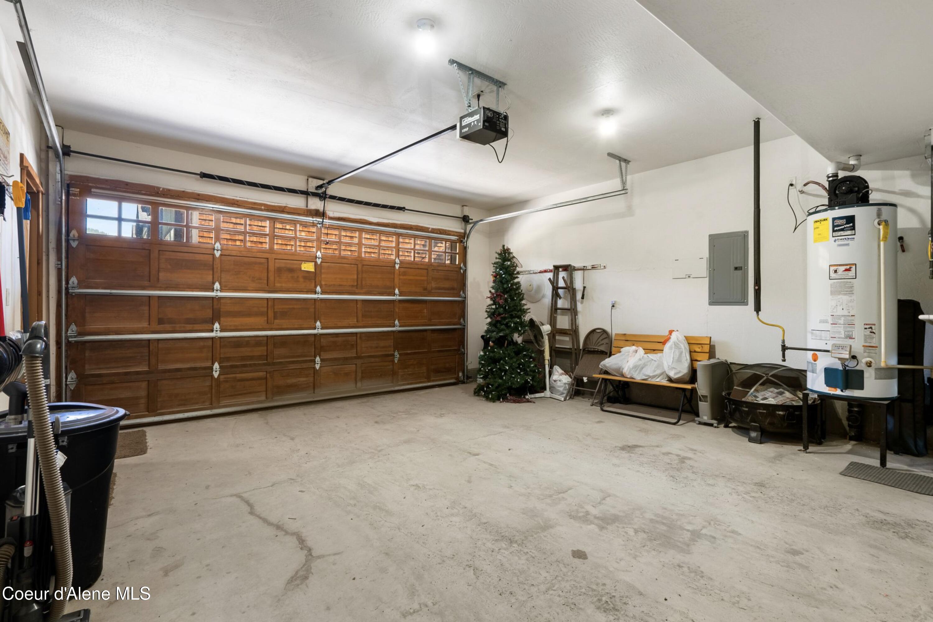 76 Whiplash Court, 9 9