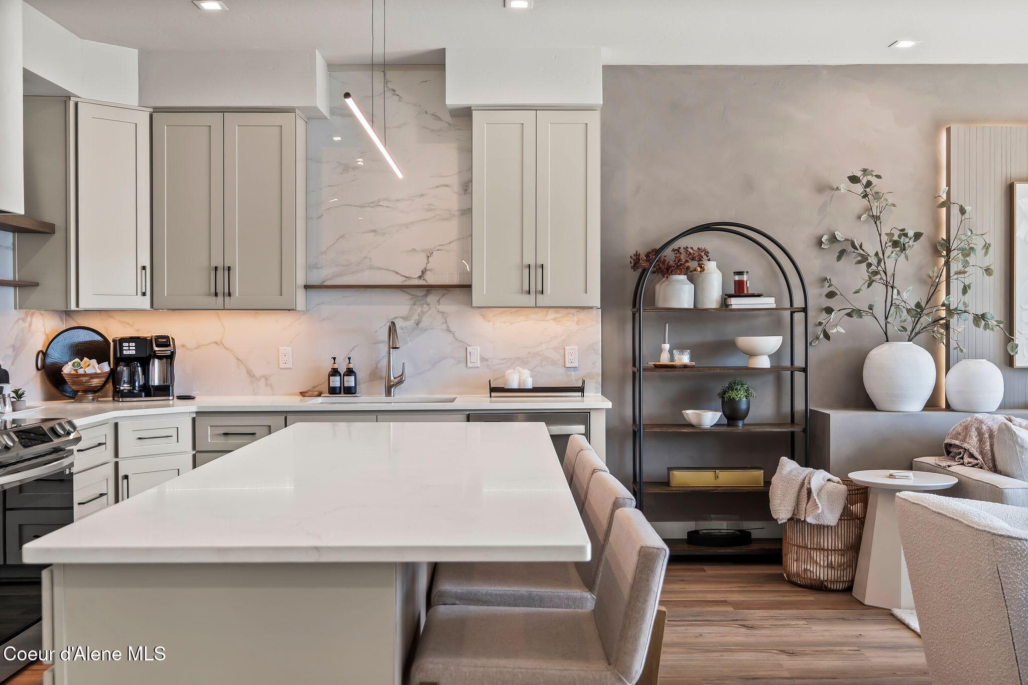 55 S Thistle Down Ln, A