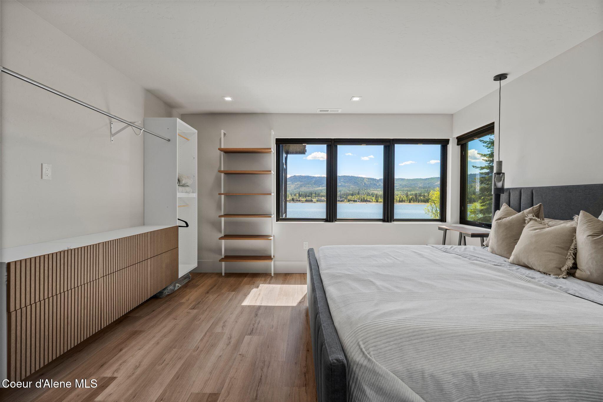 55 S Thistle Down Ln, A