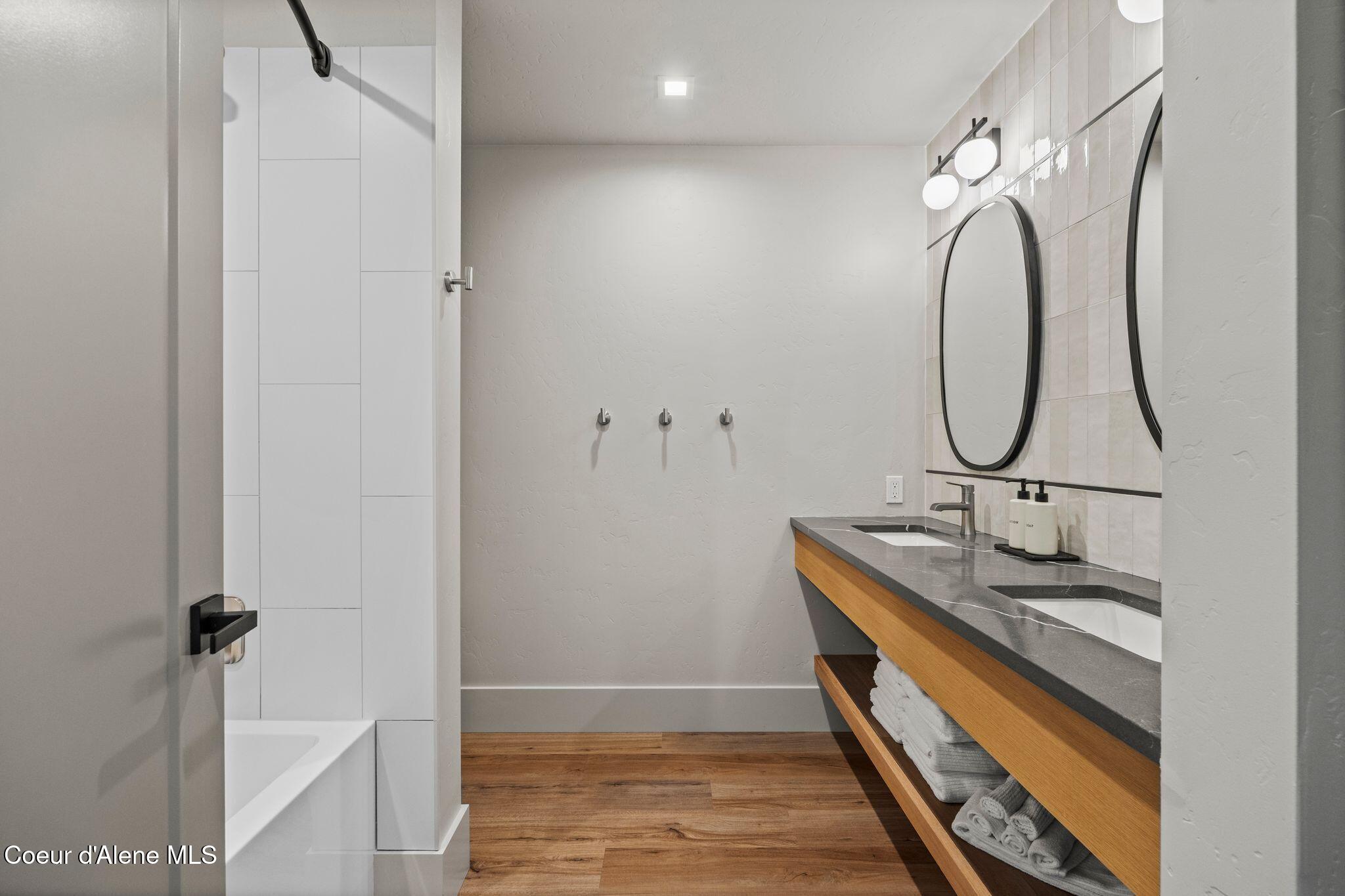 55 S Thistle Down Ln, A