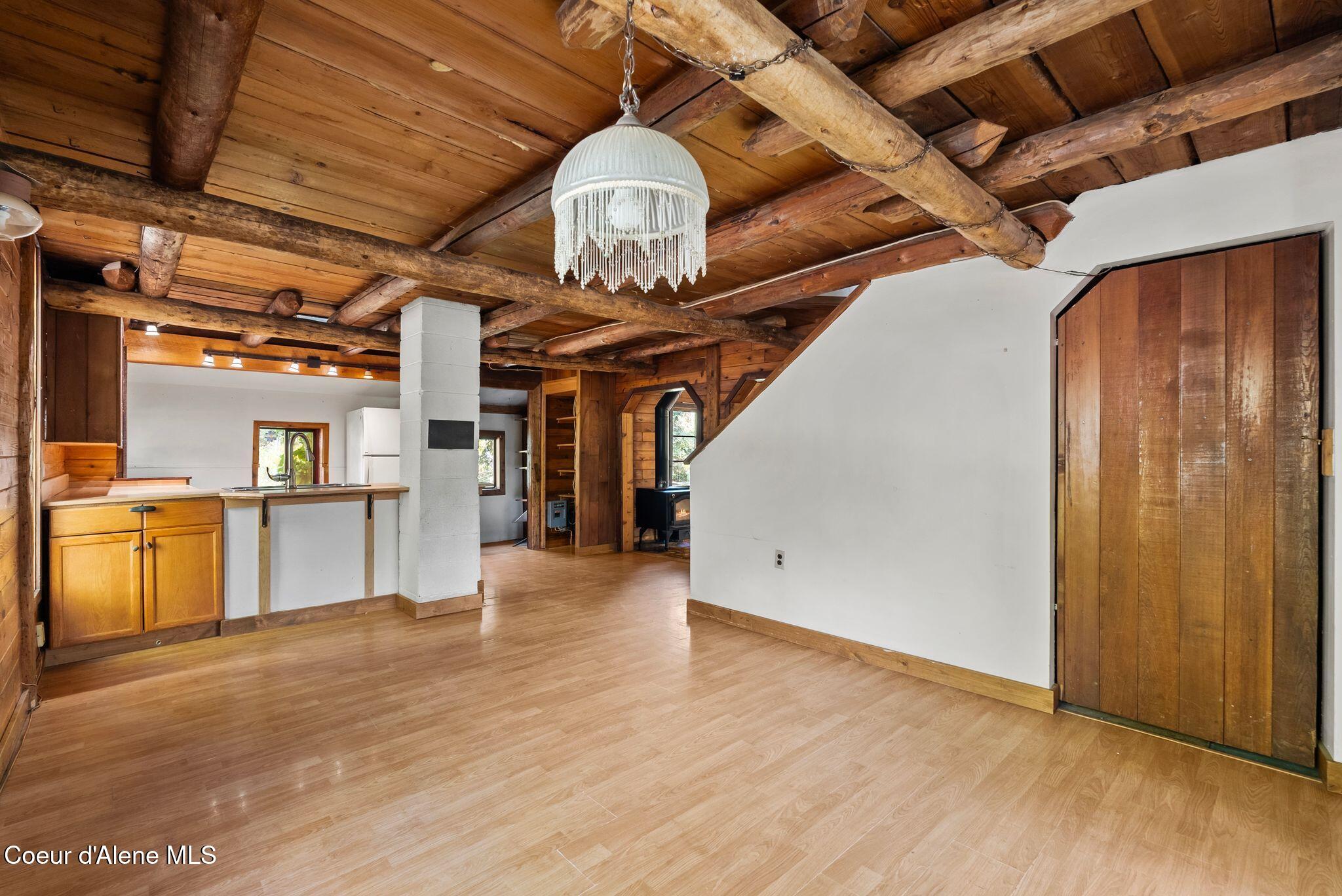 87 Chief Joseph Ln Rd