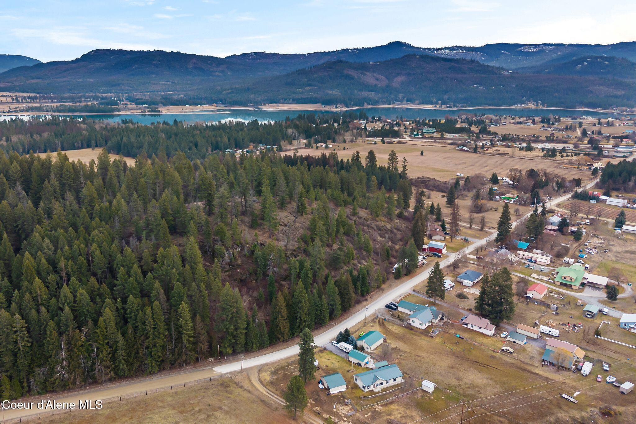 537 N Riley Creek RD