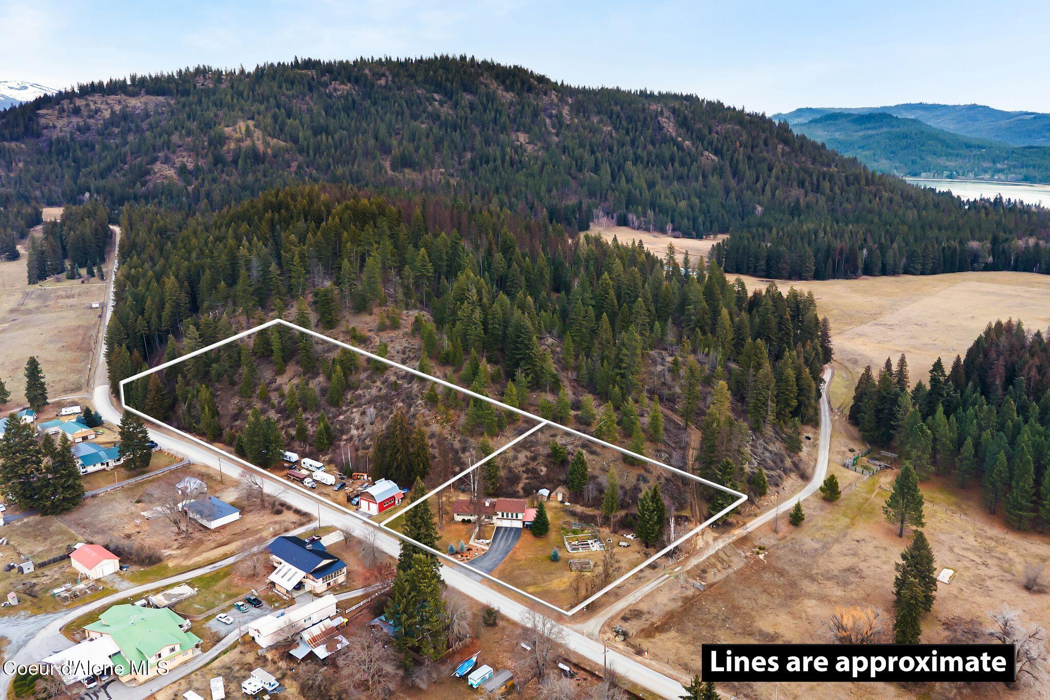 537 N Riley Creek RD