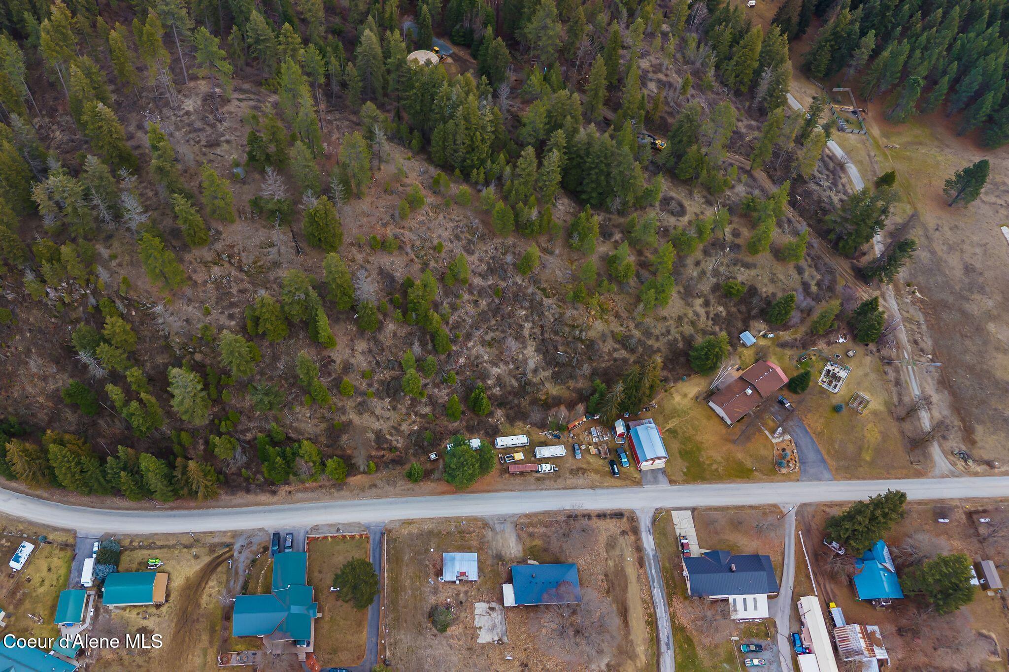 537 N Riley Creek RD