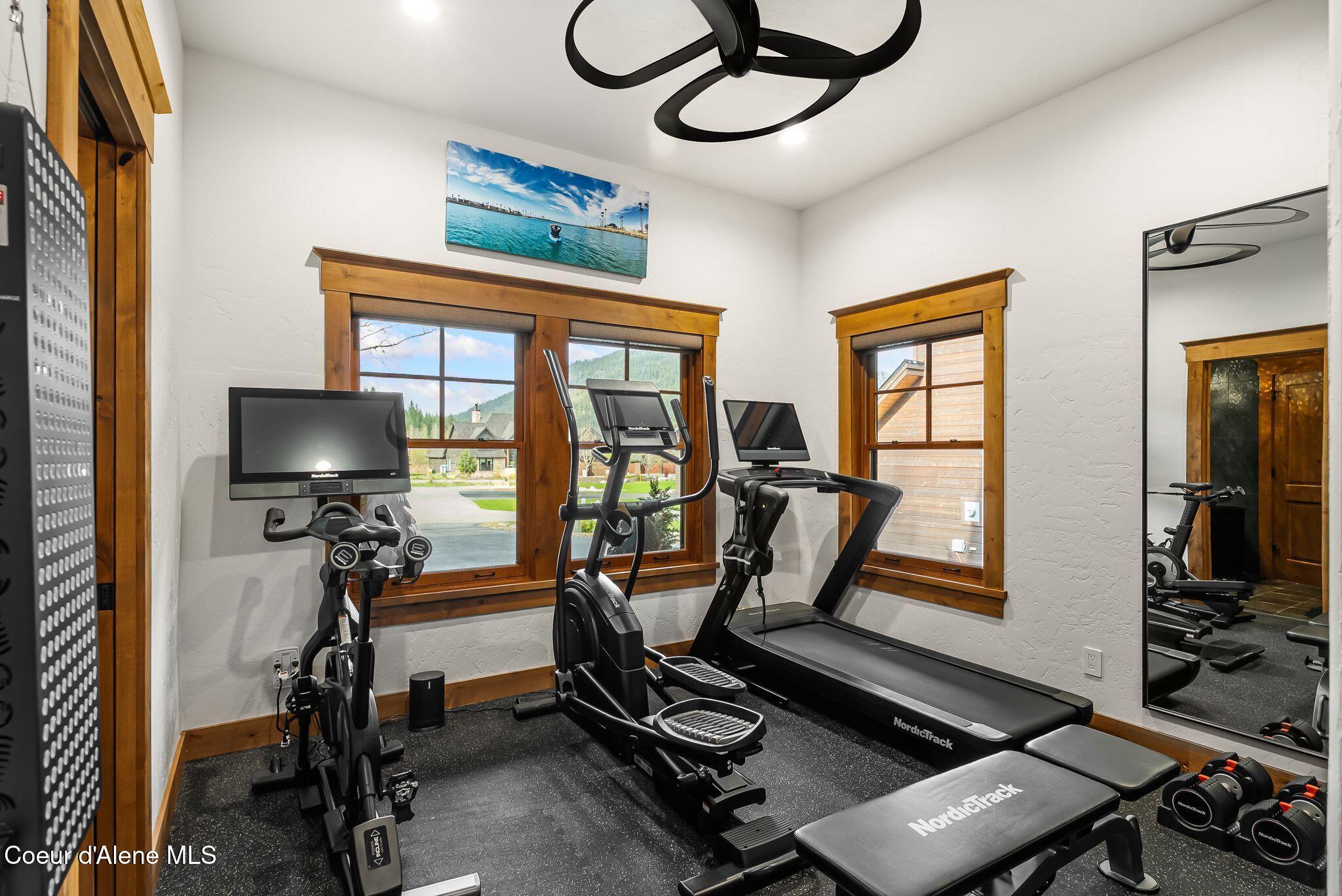 356 N Idaho Club DR