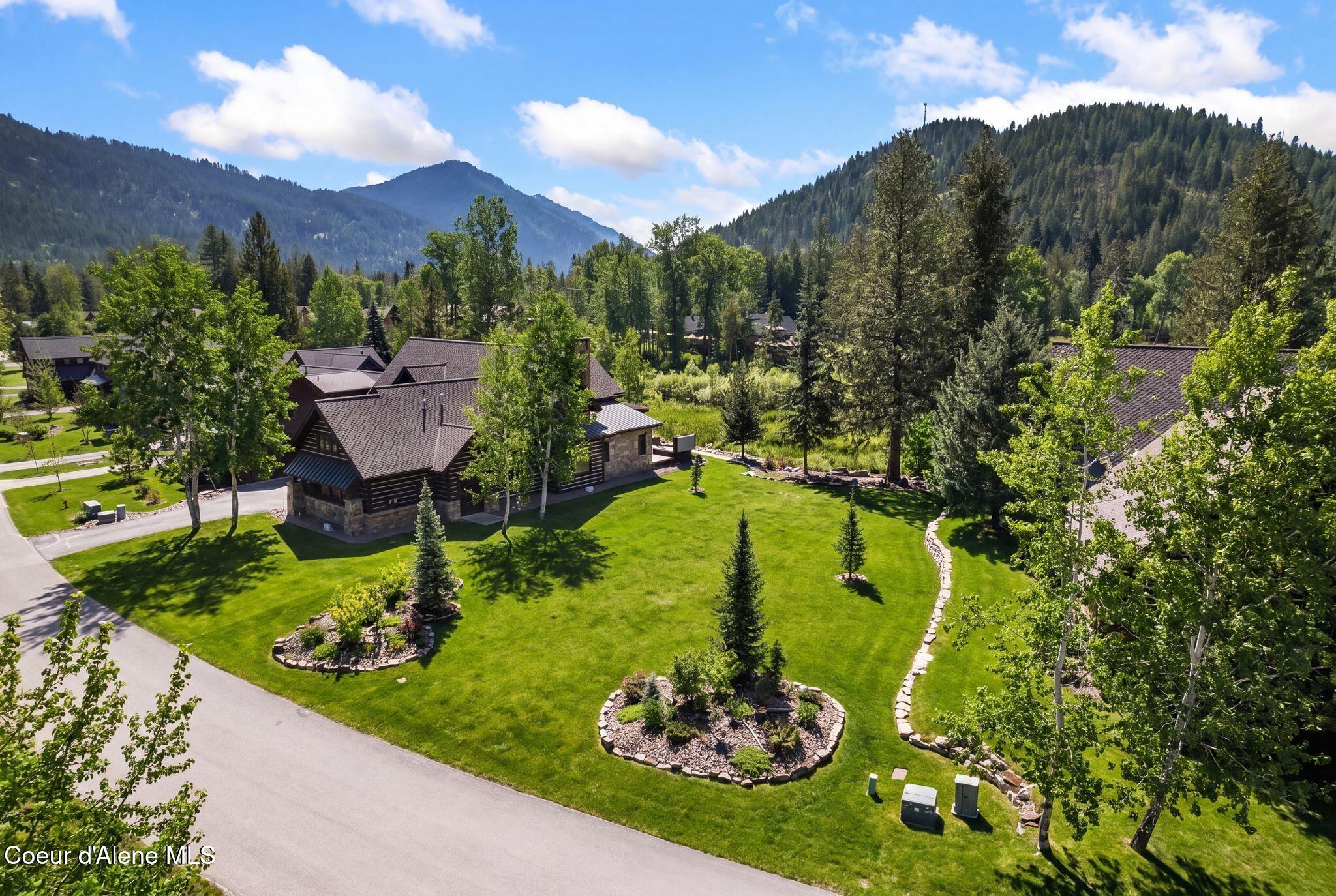 356 N Idaho Club DR