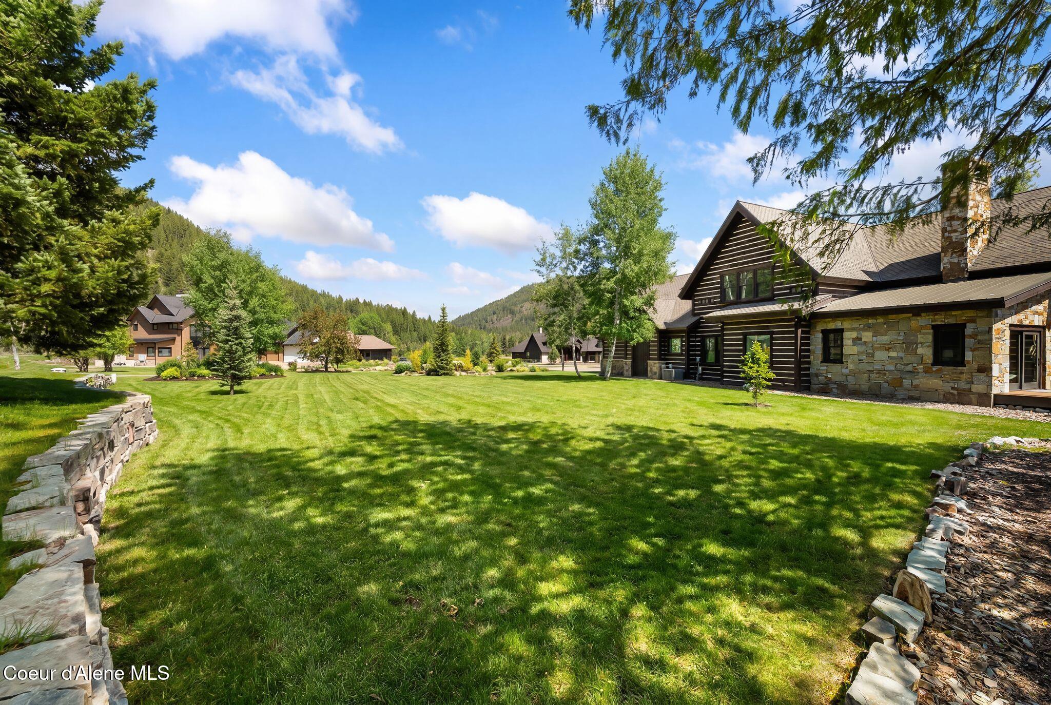 356 N Idaho Club DR