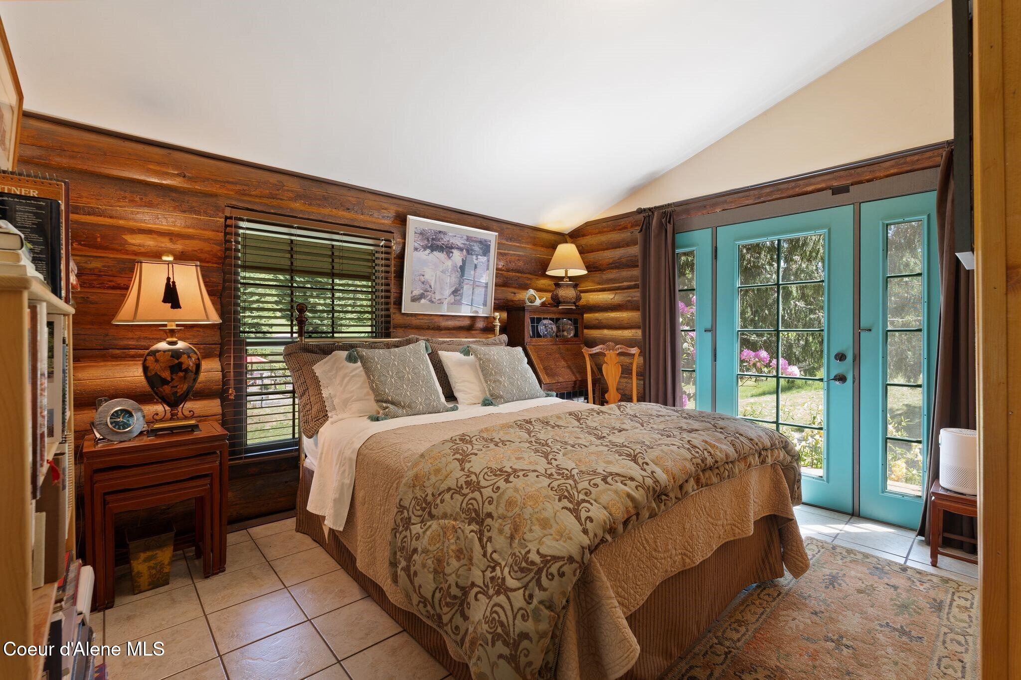 343 W Spring Creek Rd