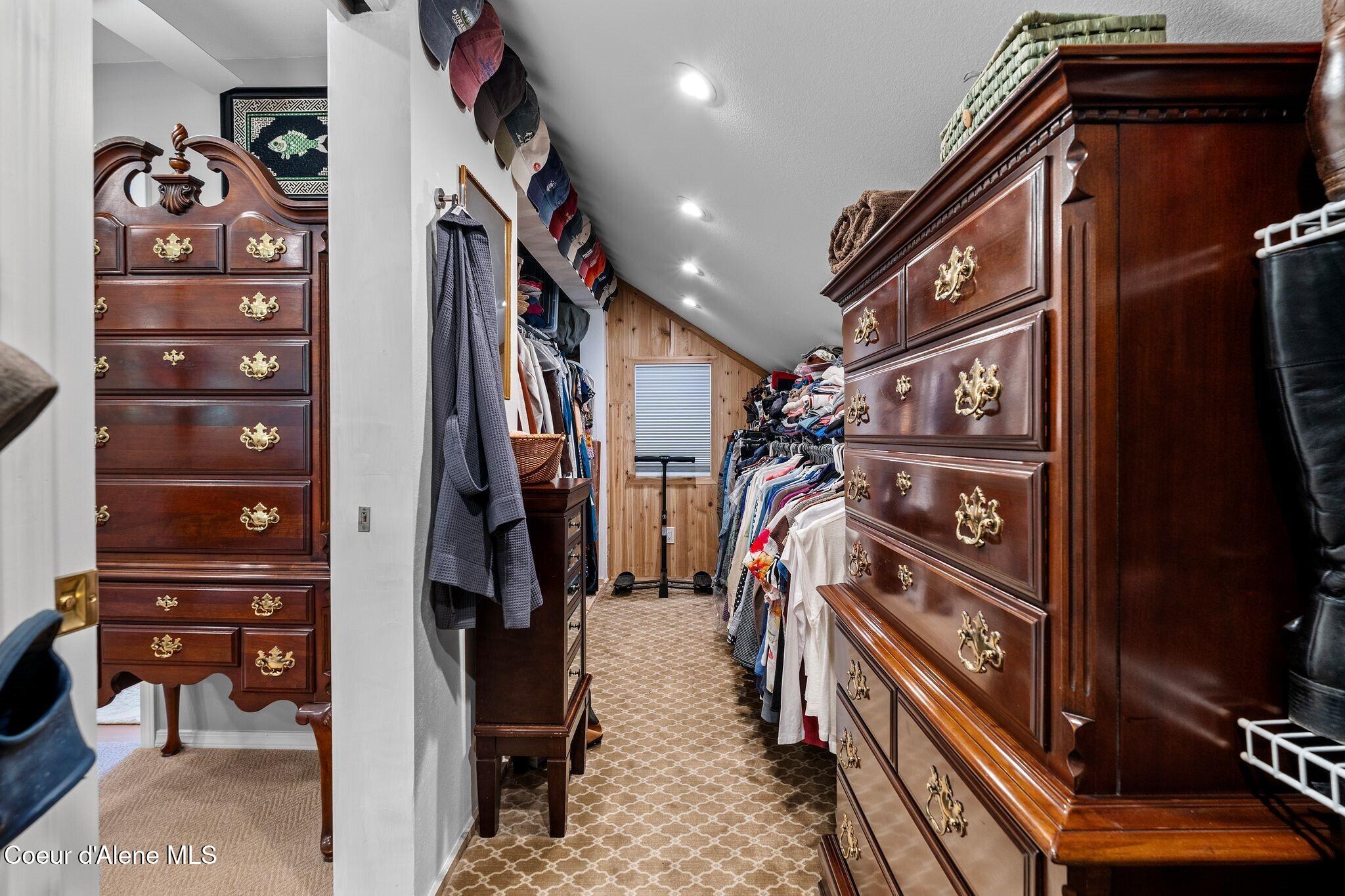 343 W Spring Creek Rd