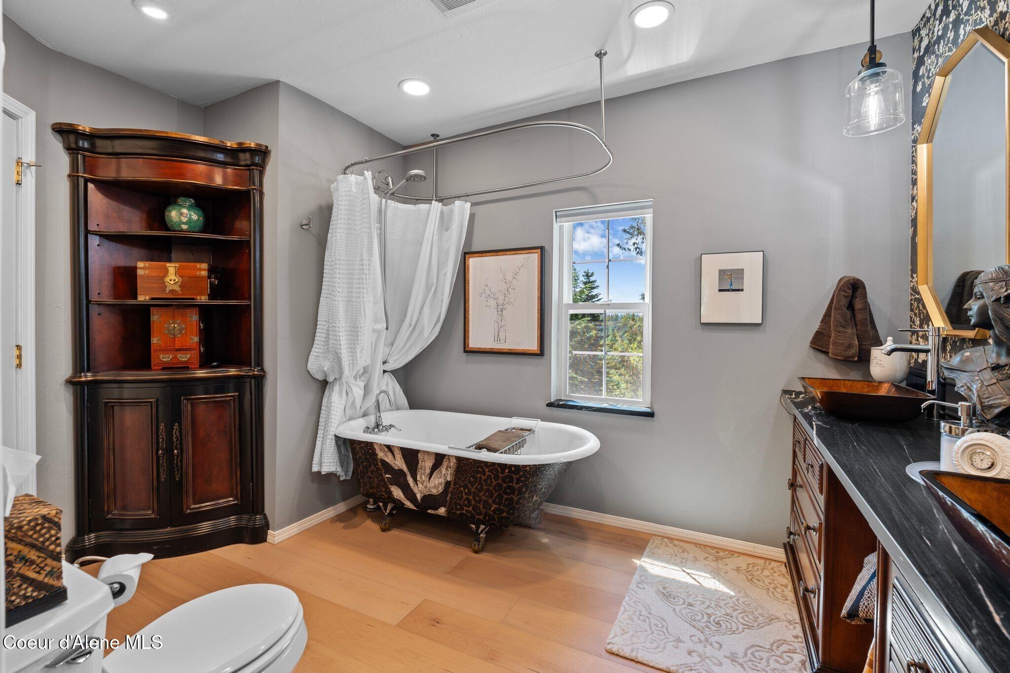 343 W Spring Creek Rd
