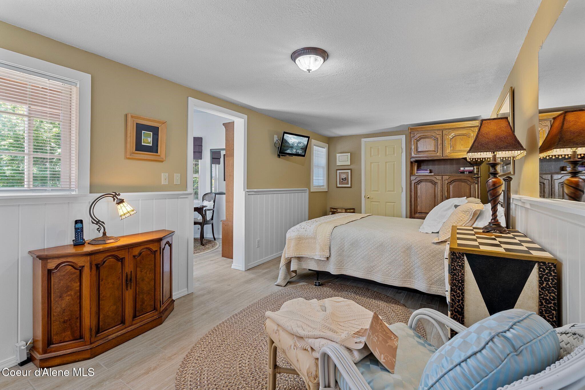 343 W Spring Creek Rd