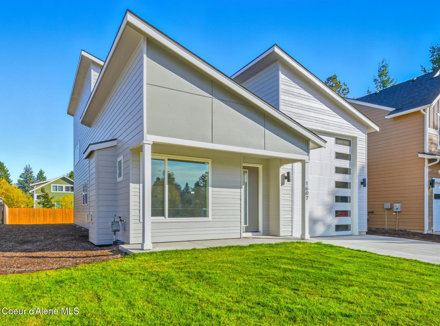 1607 Gondola CT