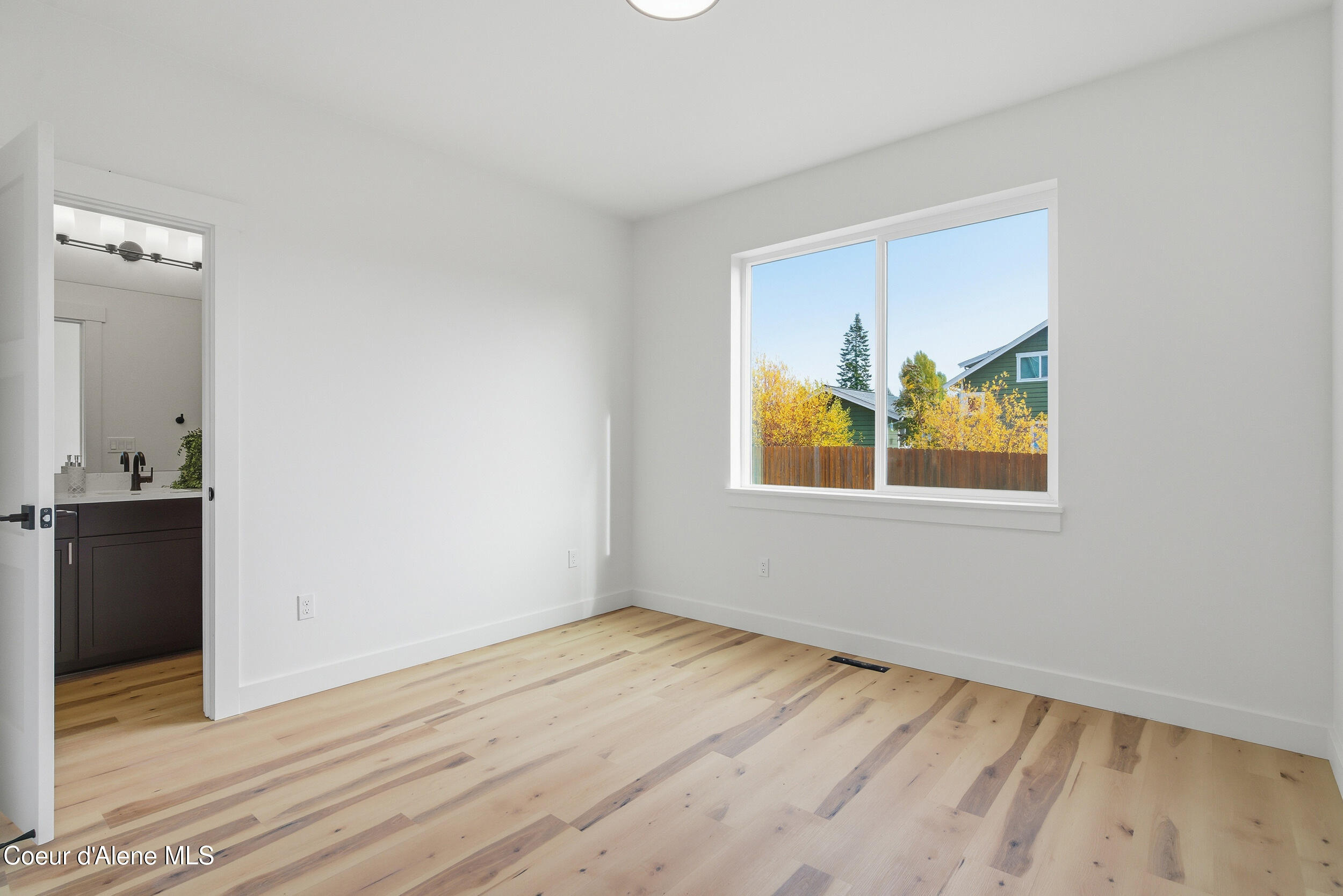 1607 Gondola CT