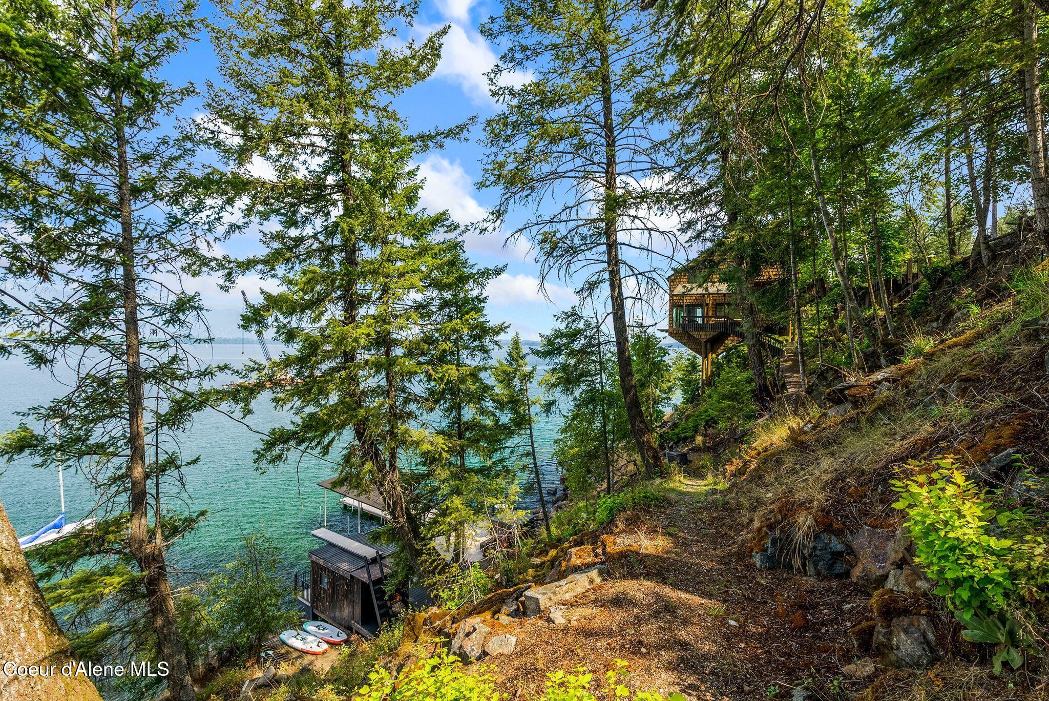 3059 Bottle Bay RD