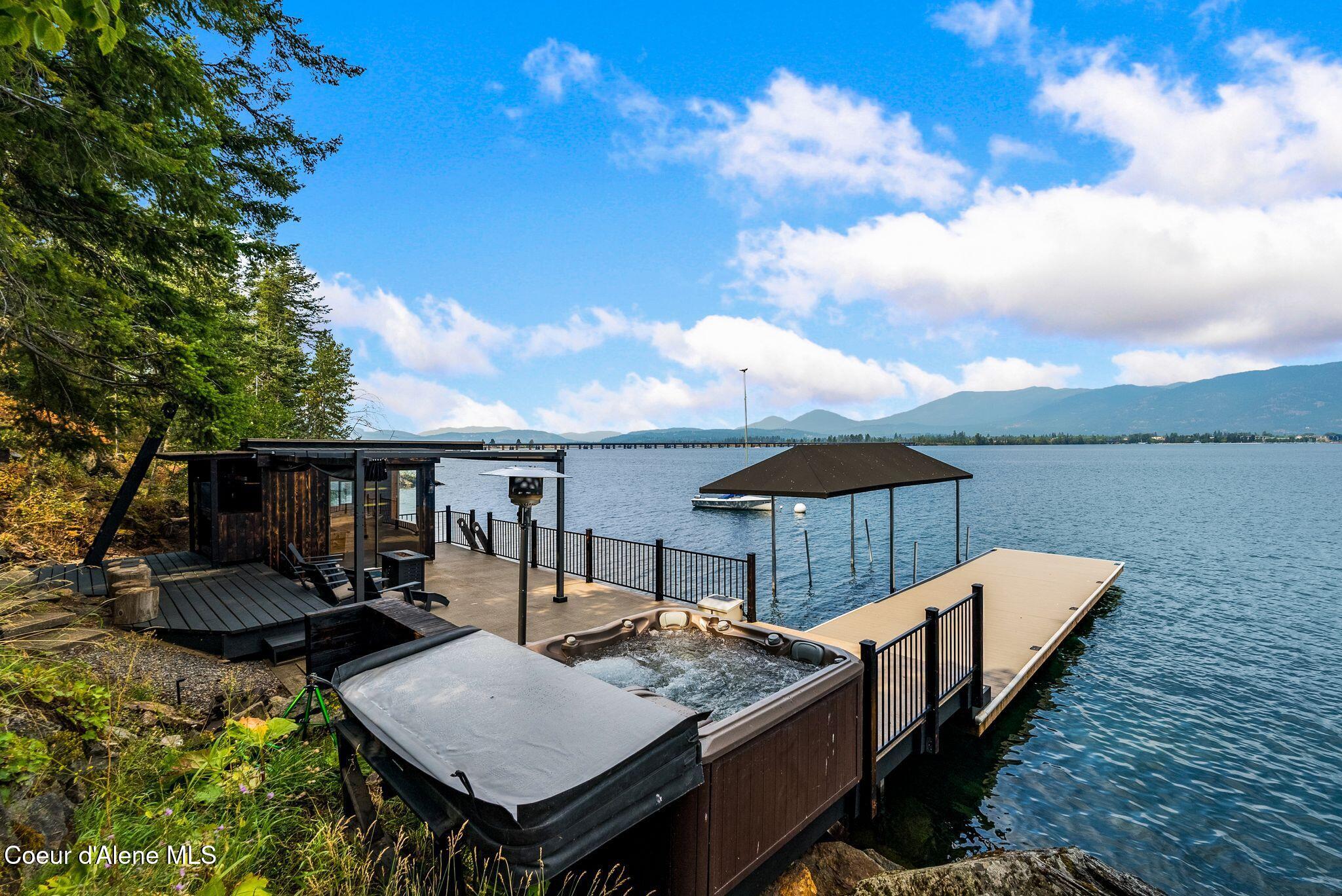 3059 Bottle Bay RD