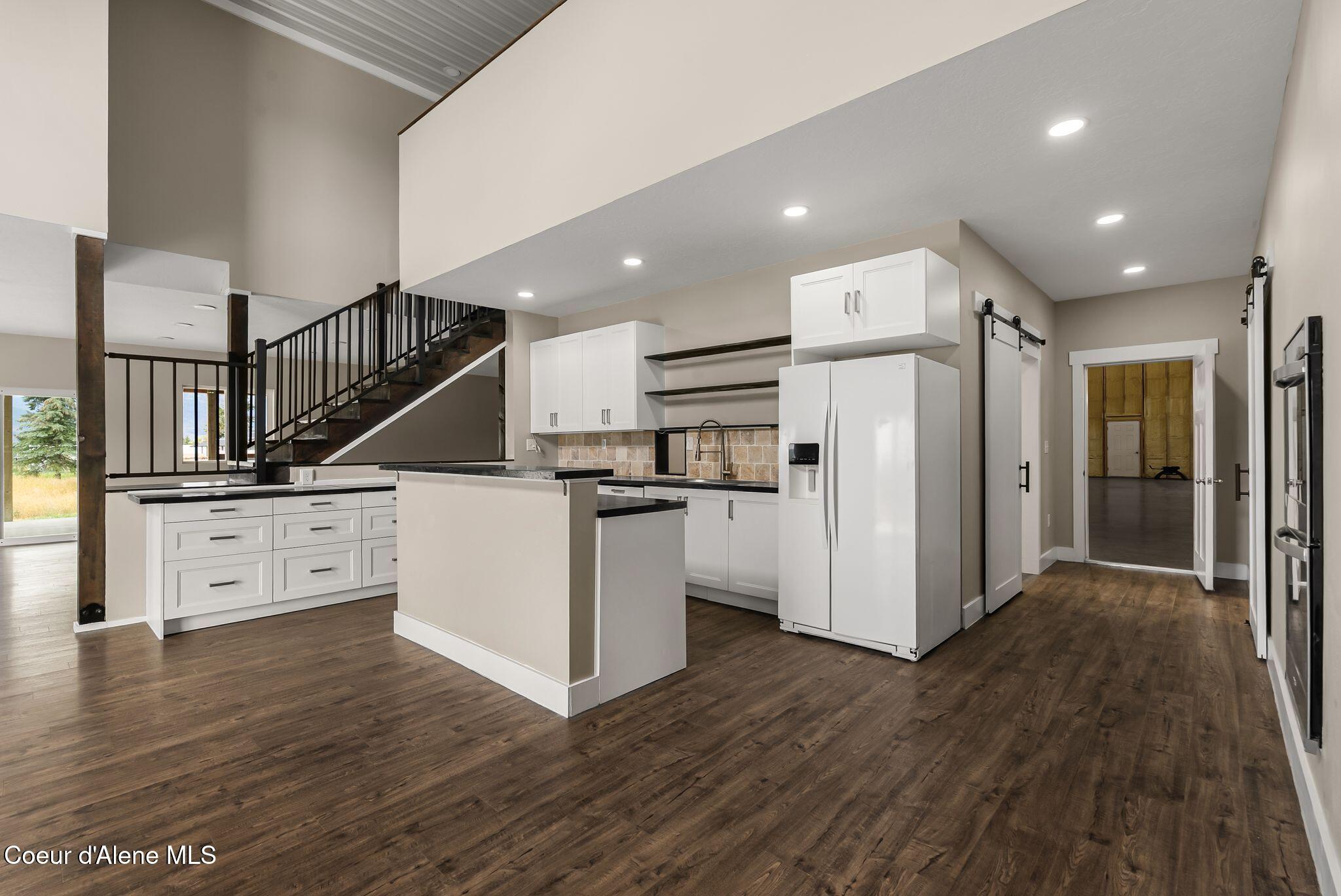 352 Fawn LN