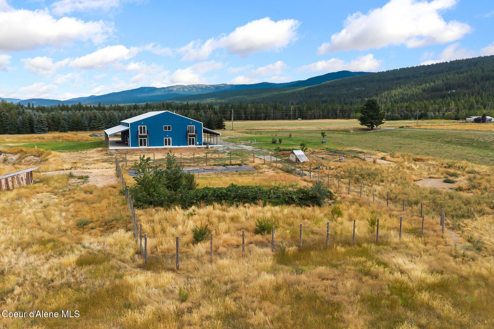 352 Fawn LN