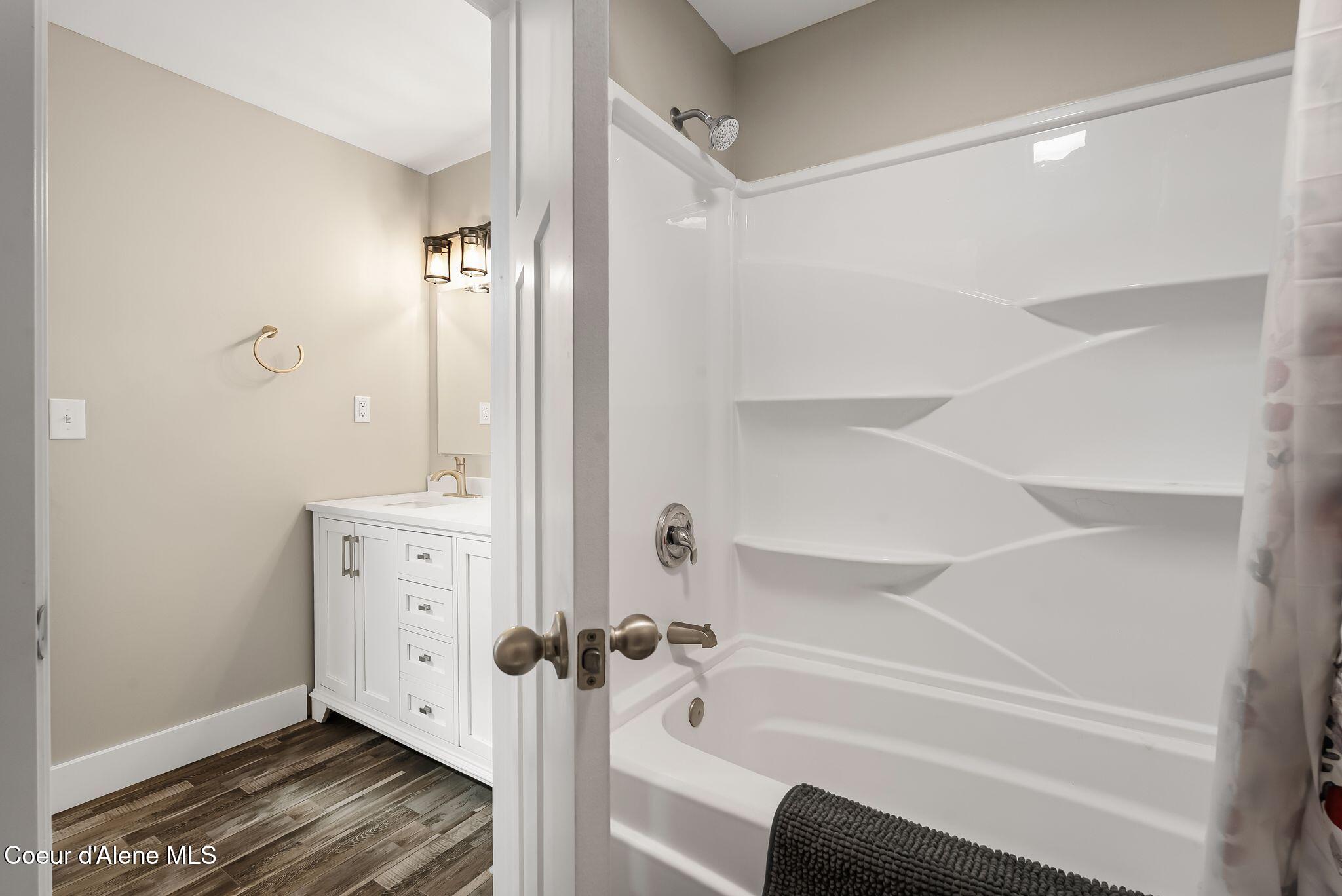 352 Fawn LN