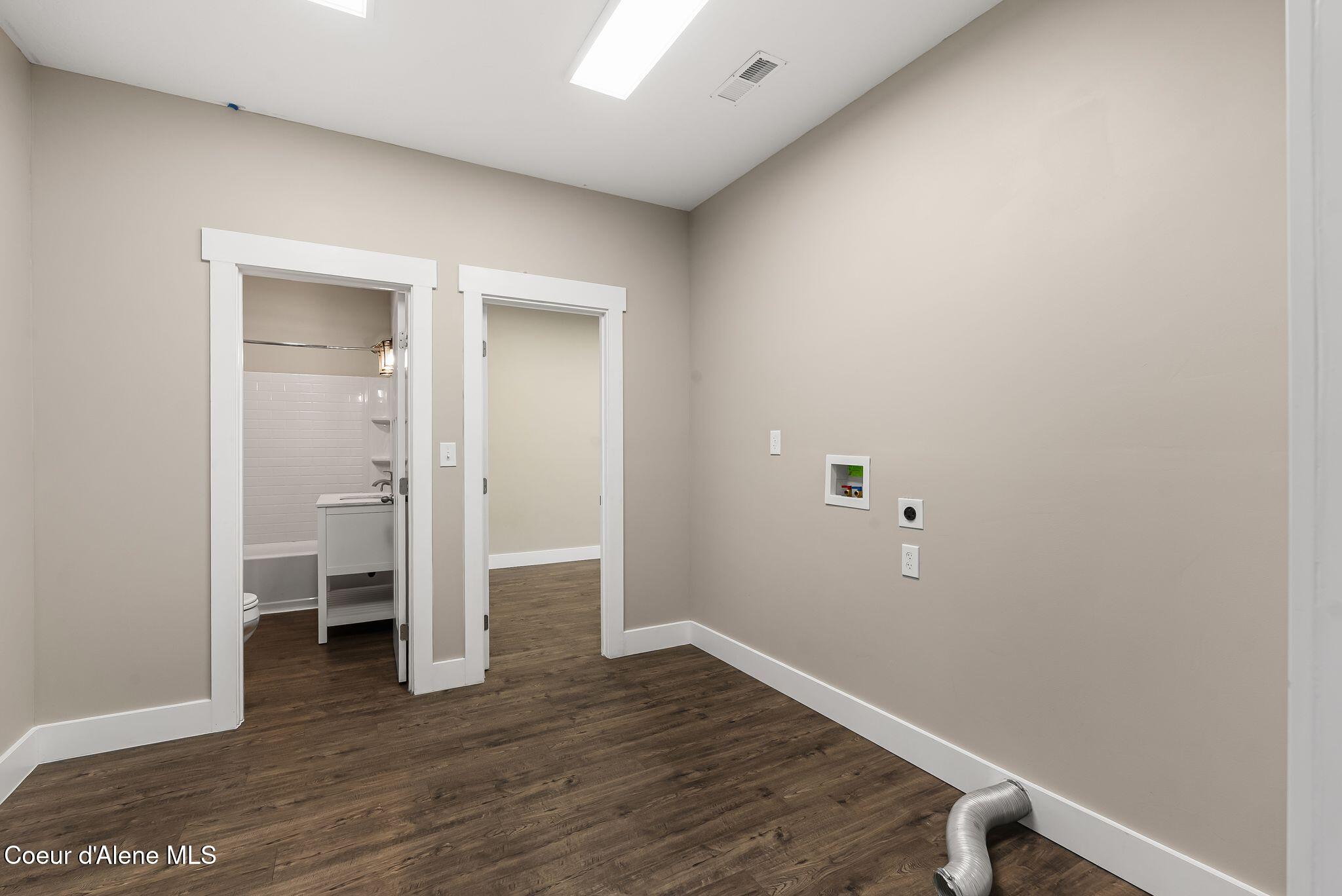 352 Fawn LN