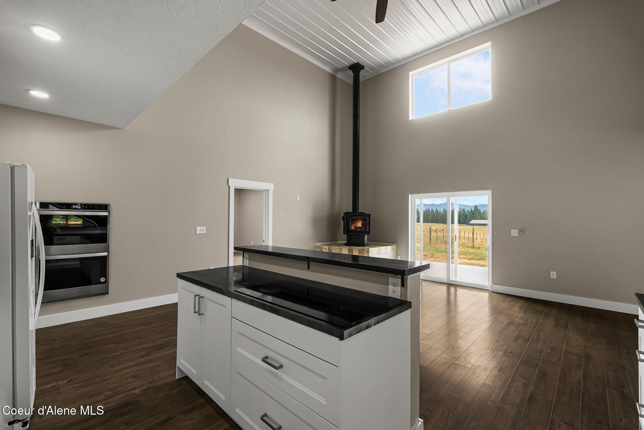 352 Fawn LN