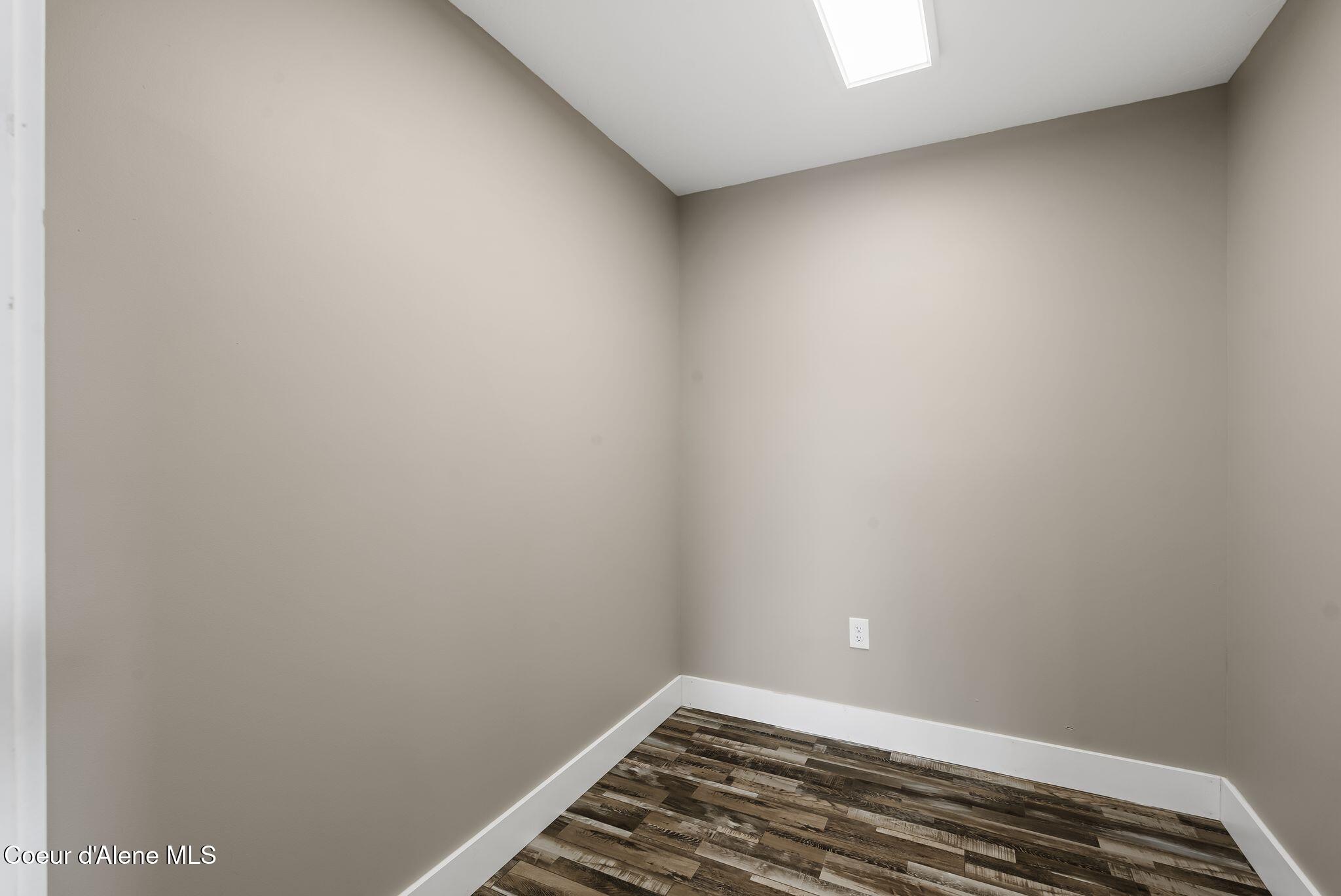352 Fawn LN