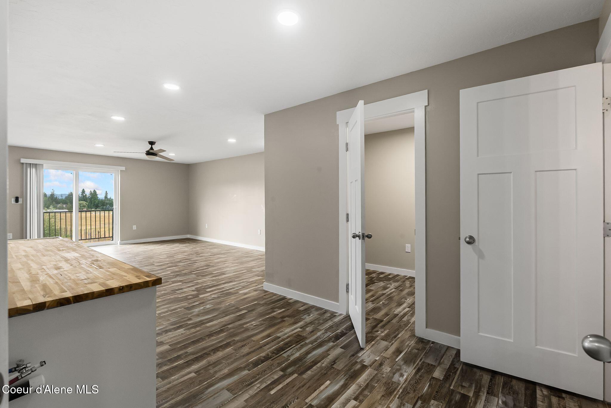 352 Fawn LN