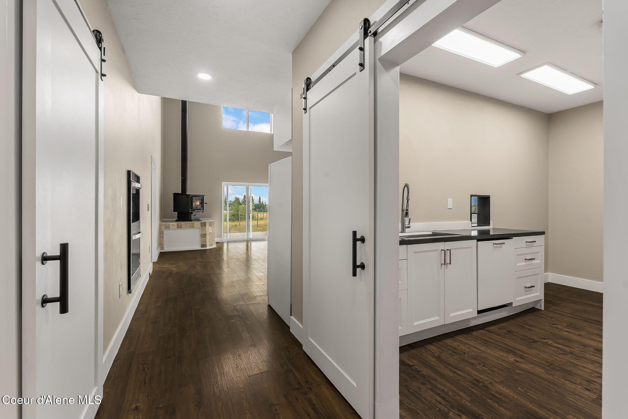 352 Fawn LN