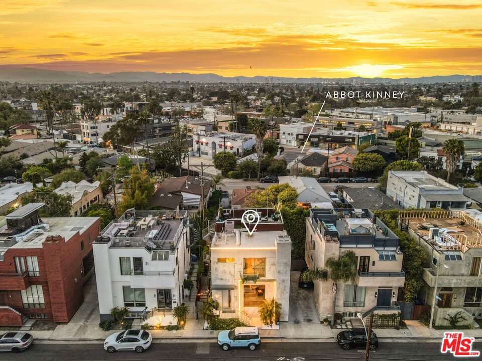 657 Mildred Ave