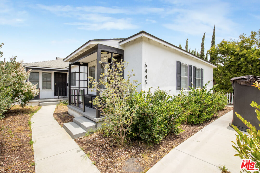 6445 W 86th Pl