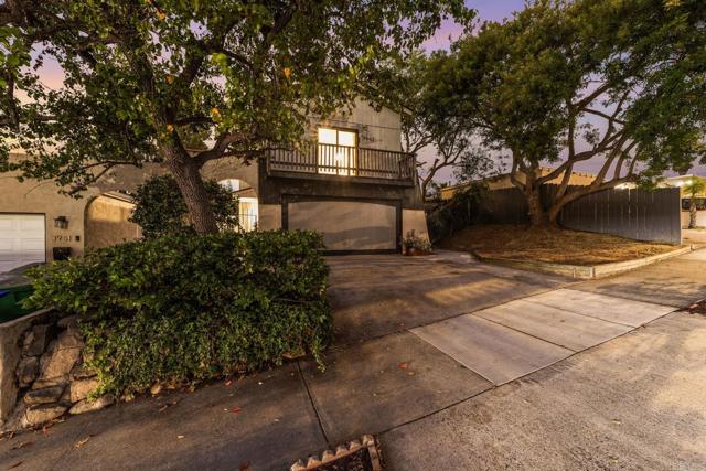 3947 Marvin St