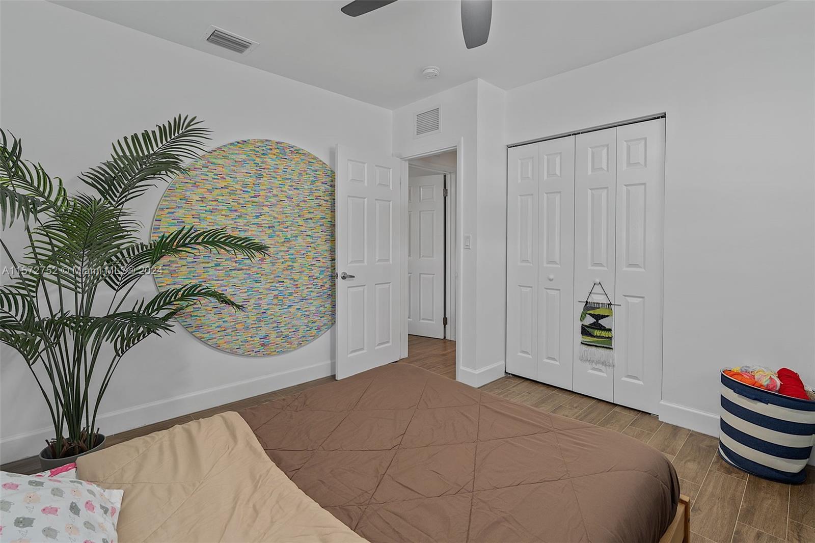 9500 Palm Dr
